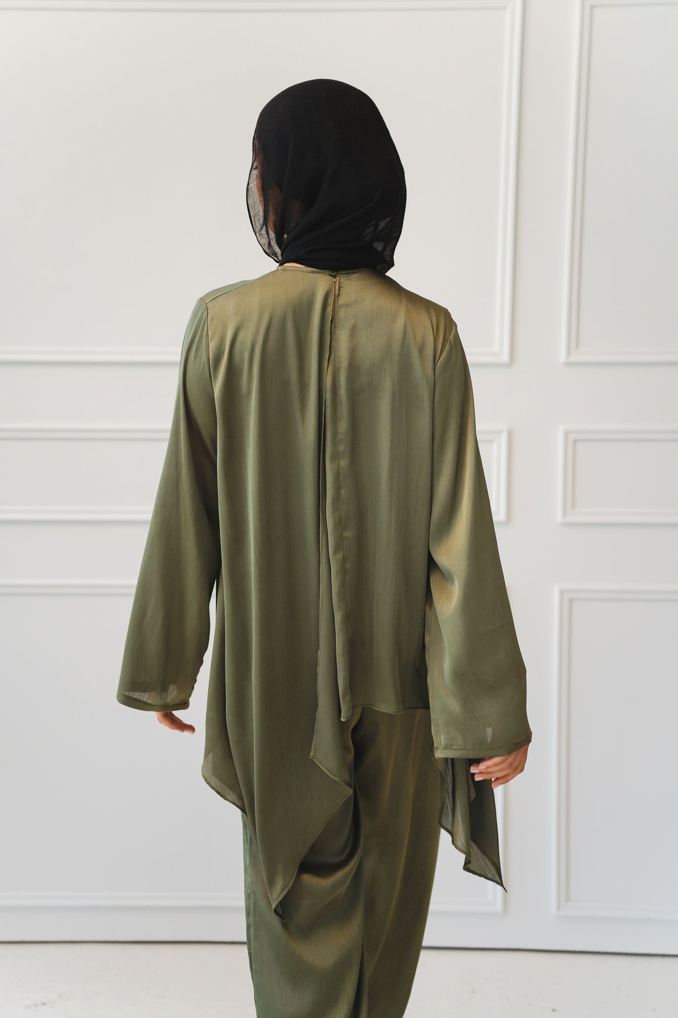 Luxe Drapped Set in Olive