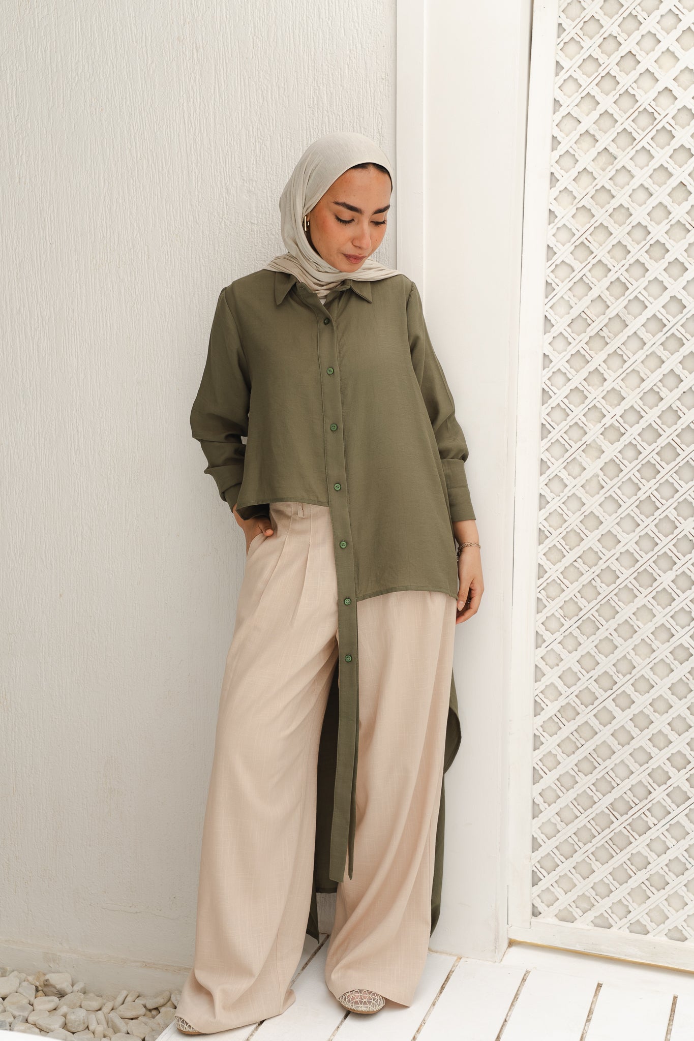 All Around Asymmetric Top in Olive