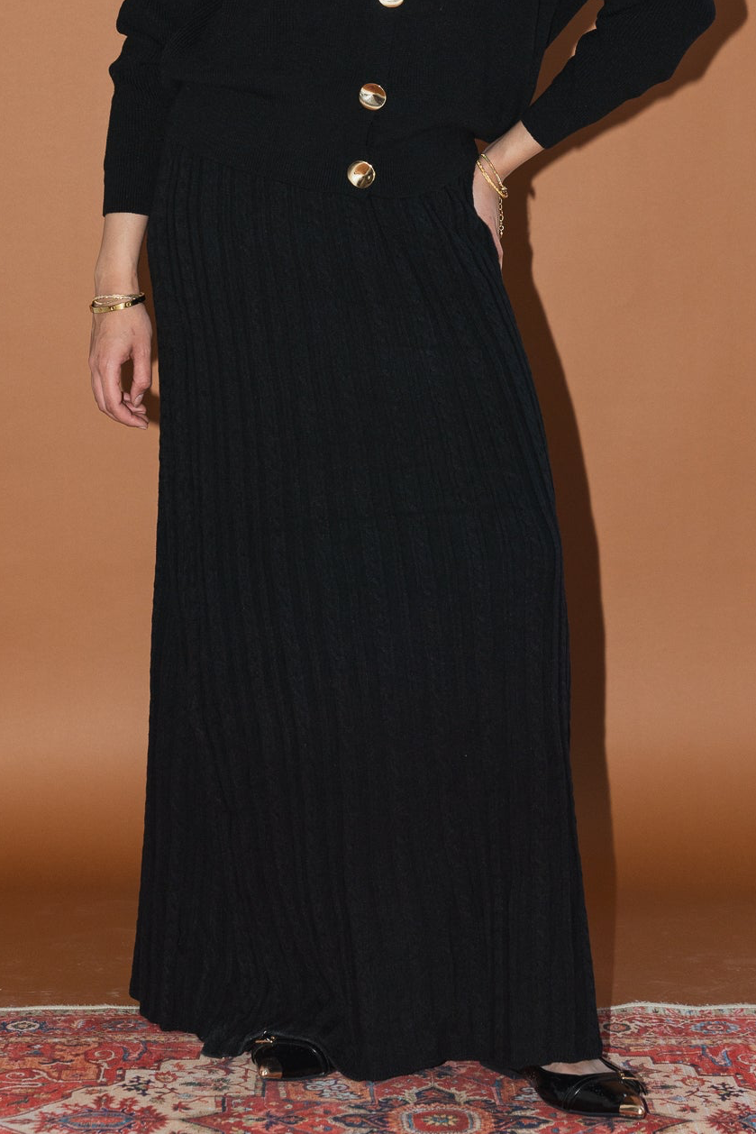 Soft Braids Skirt in Black