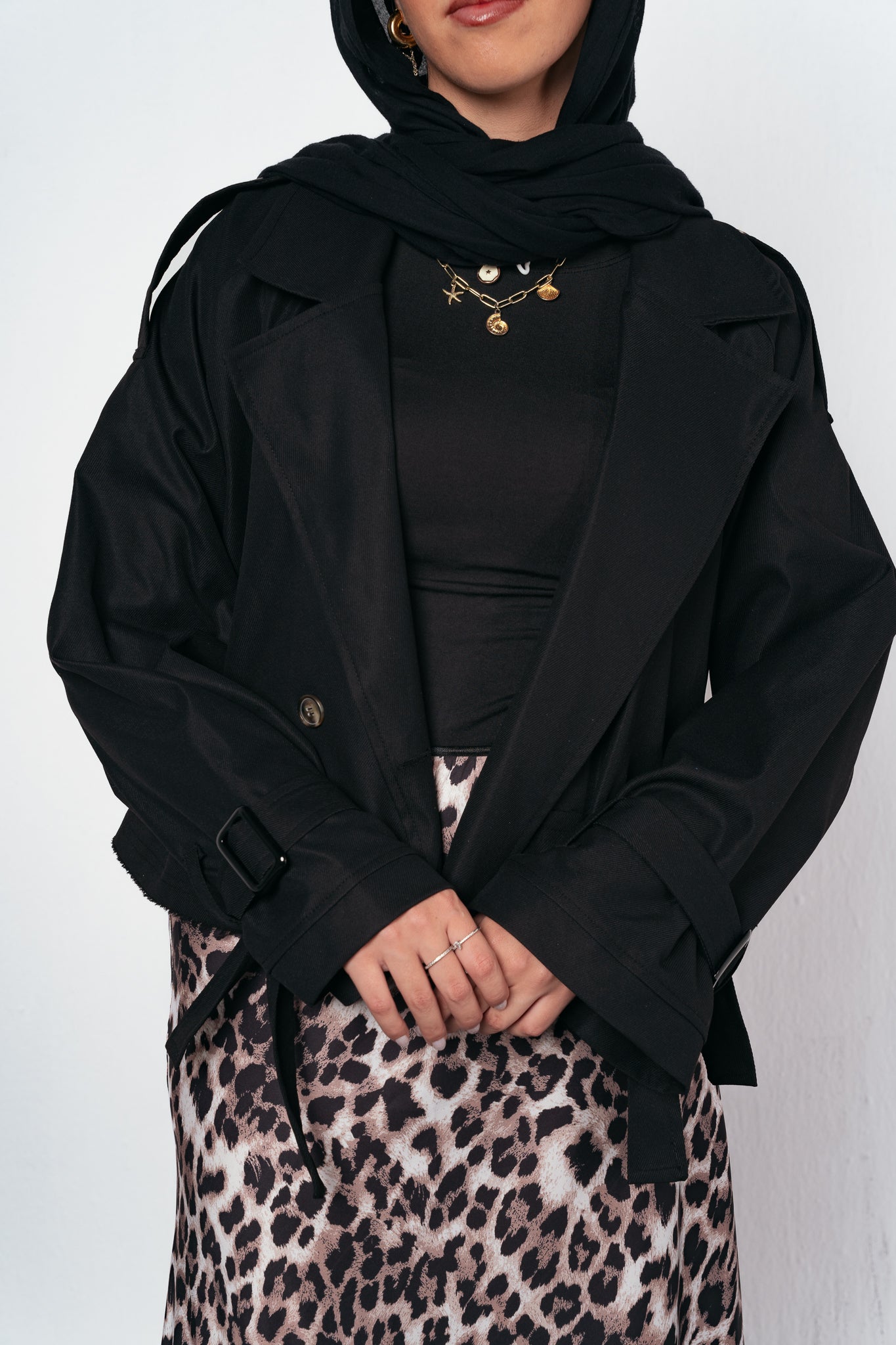 Cropped trench coat in Black