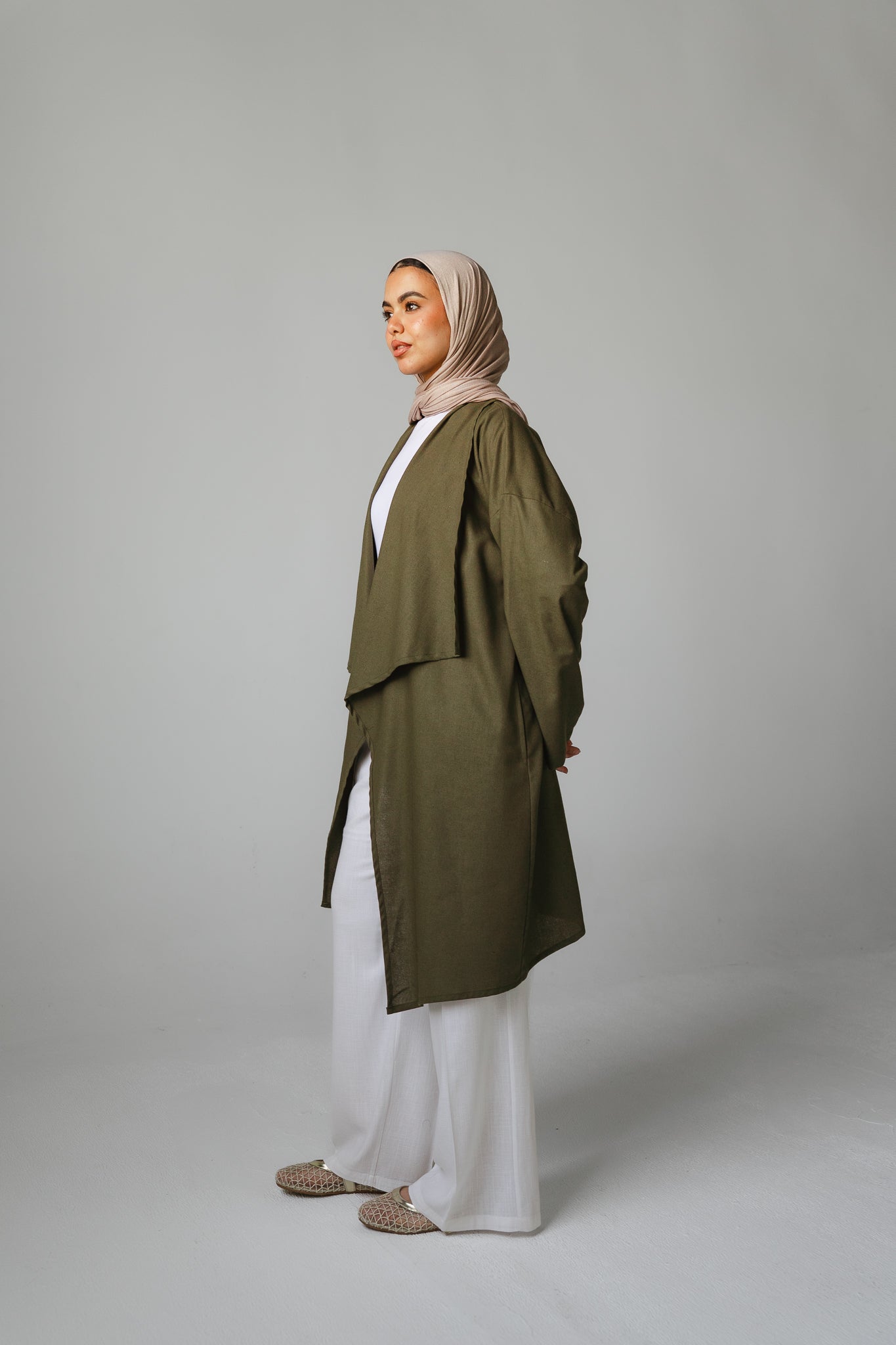 Main Bloom Moment Cardigan in Olive