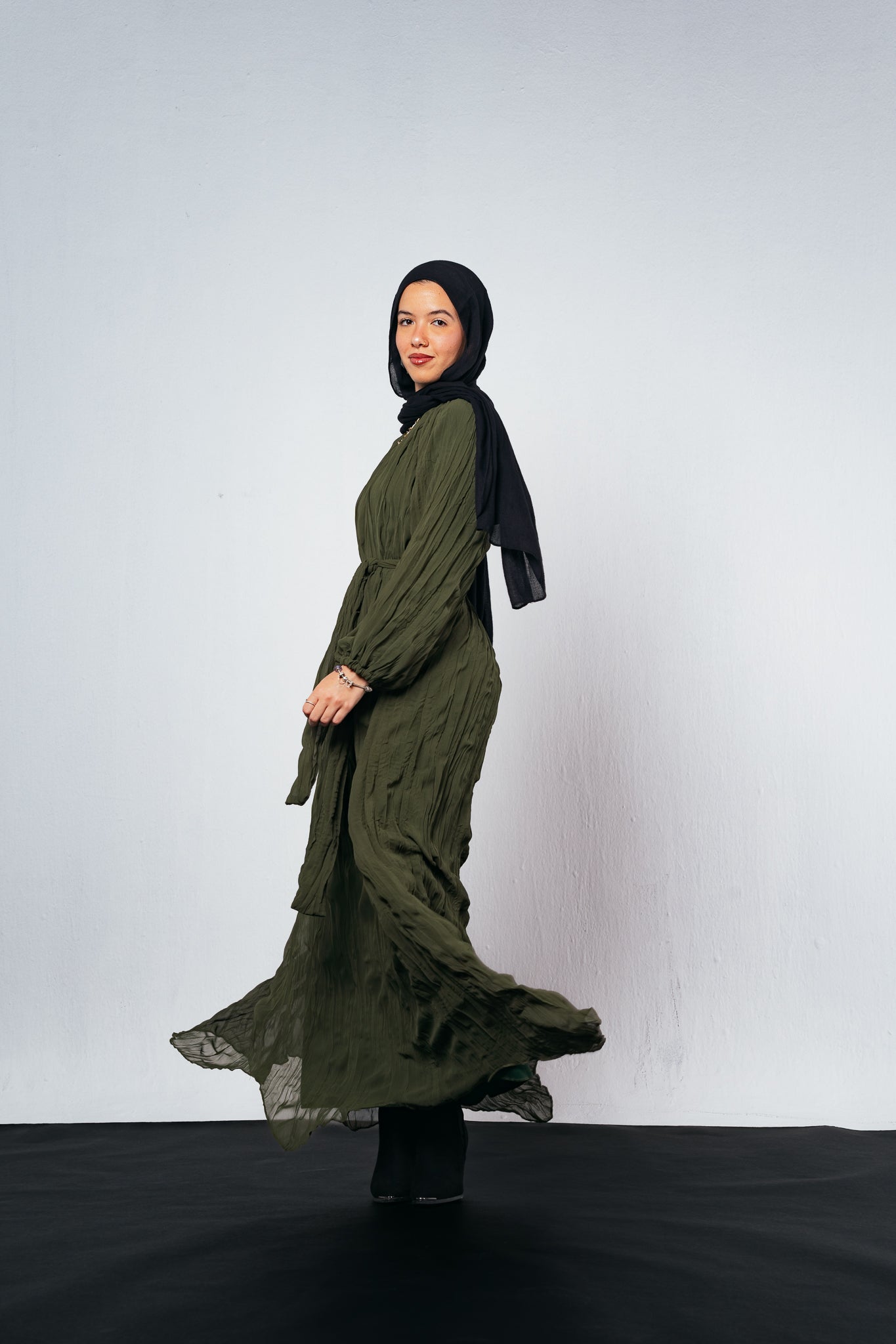 Nazly Crushed Dress in Olive