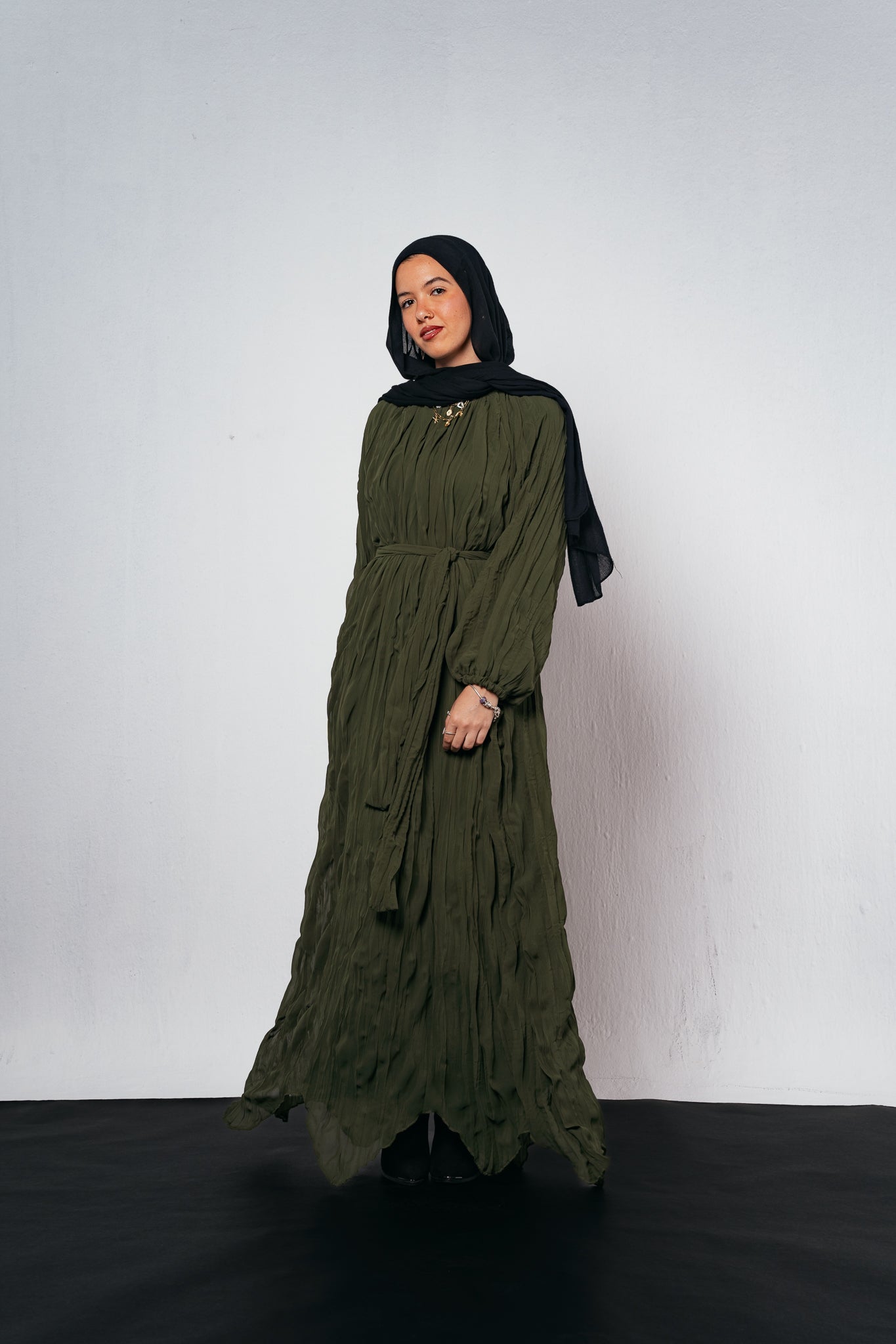 Nazly Crushed Dress in Olive