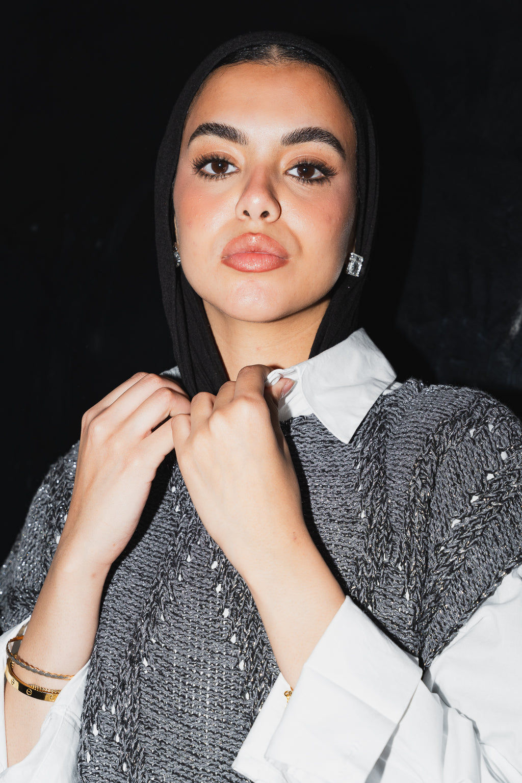 Crystal Mettalic Tassel Vest in Shimmer Dark Grey x Black