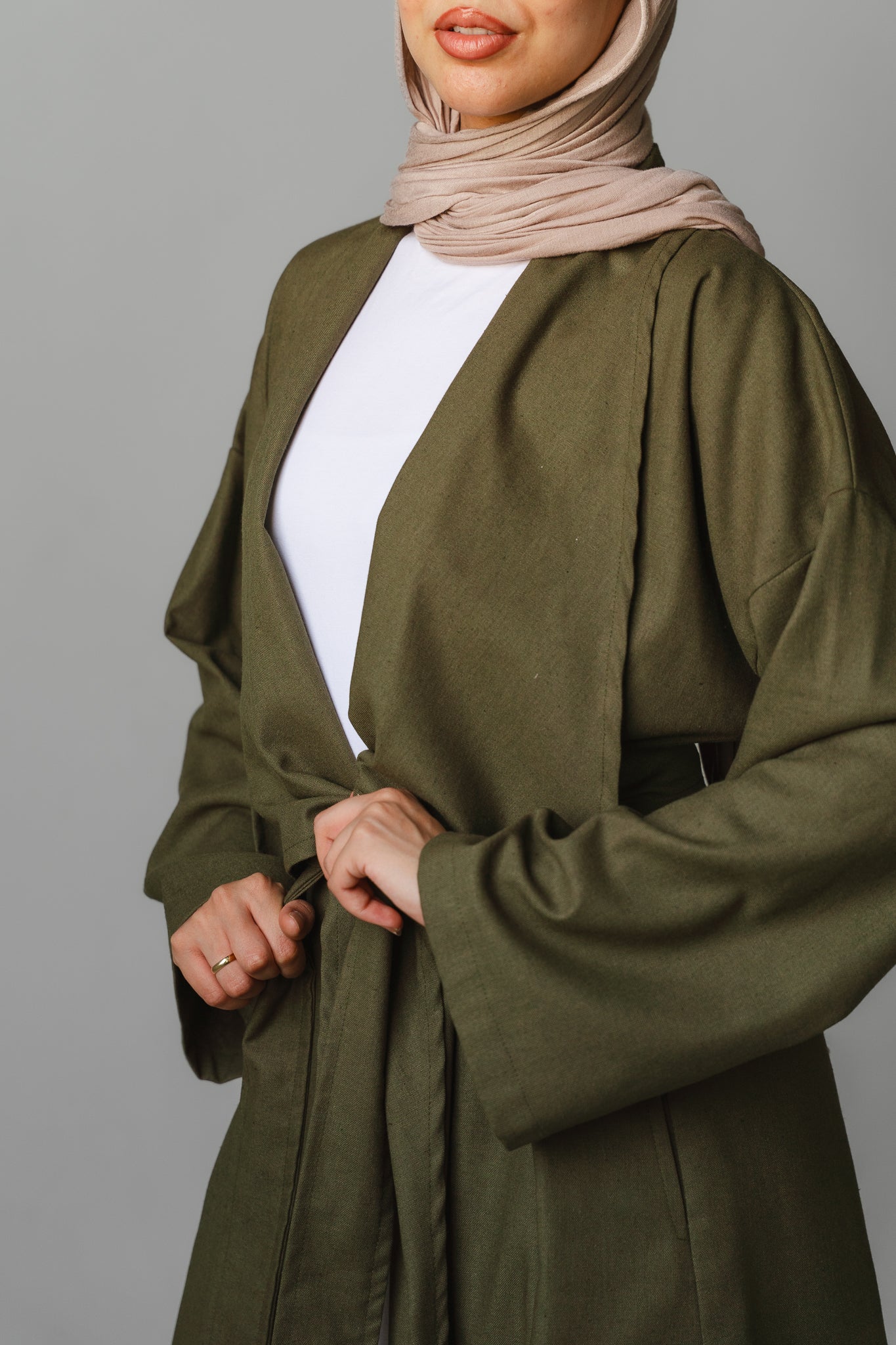 Main Bloom Moment Cardigan in Olive