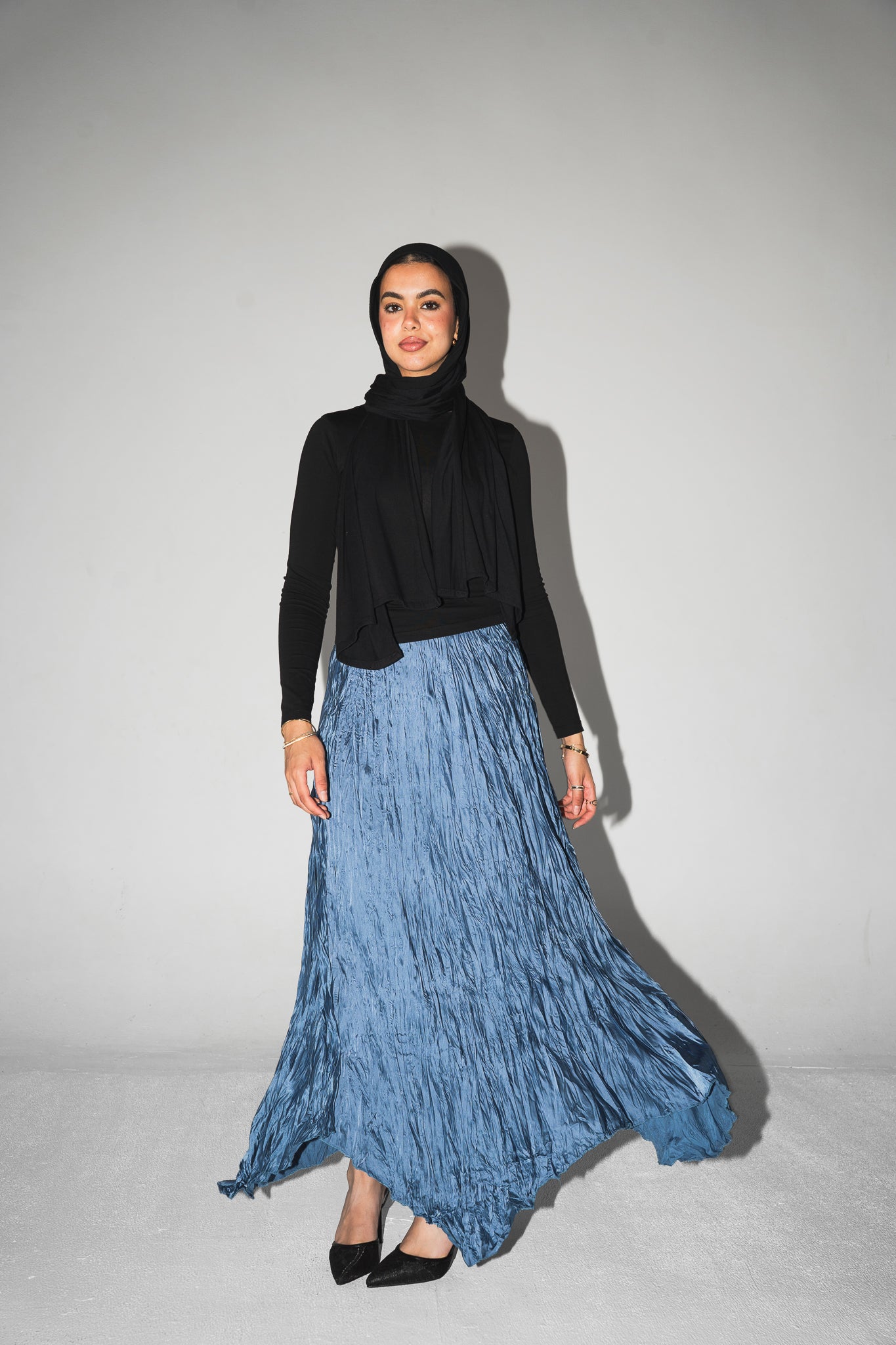 Anne Crushed skirt in Azure blue