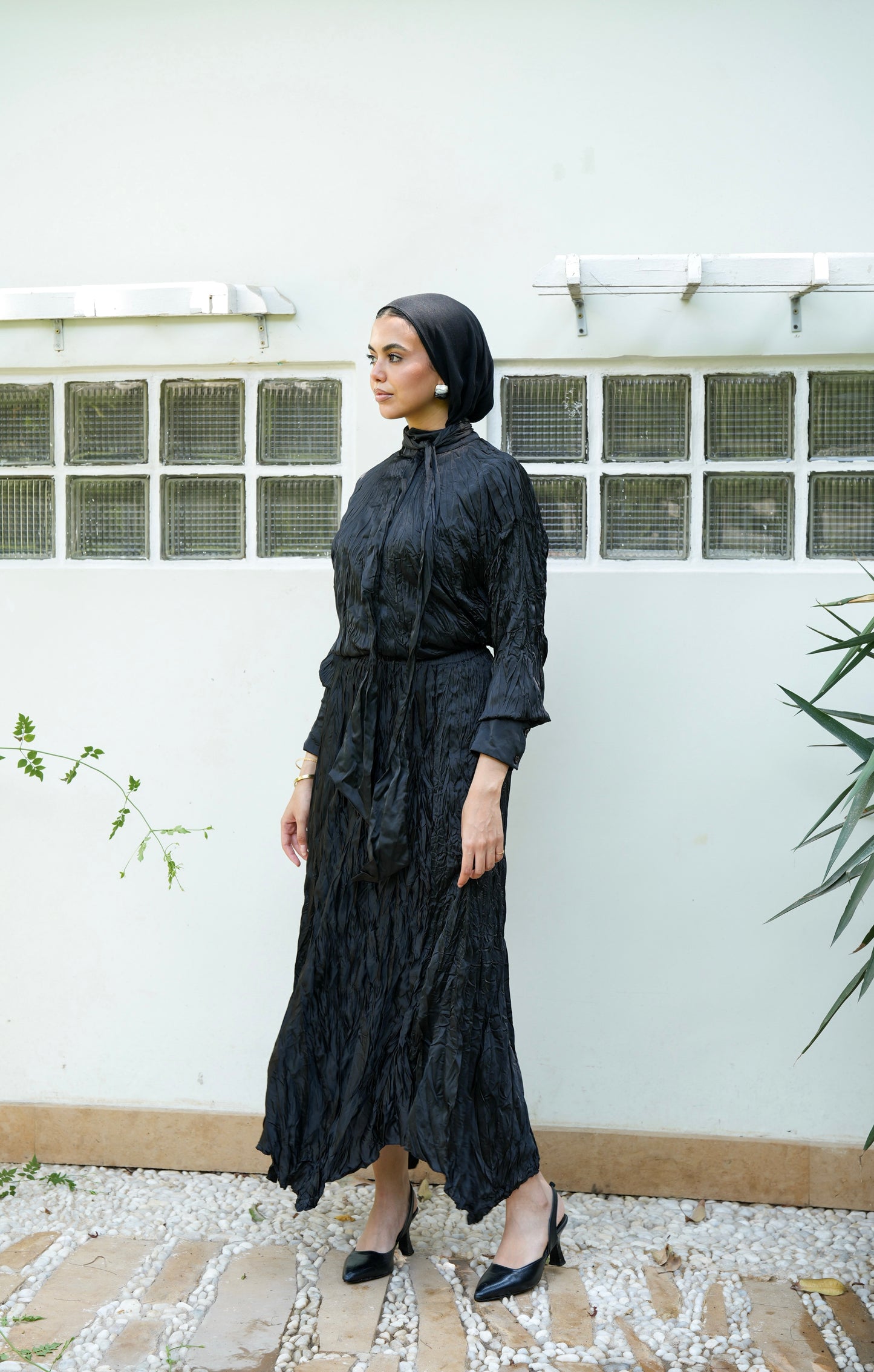 The Anne Top in Black