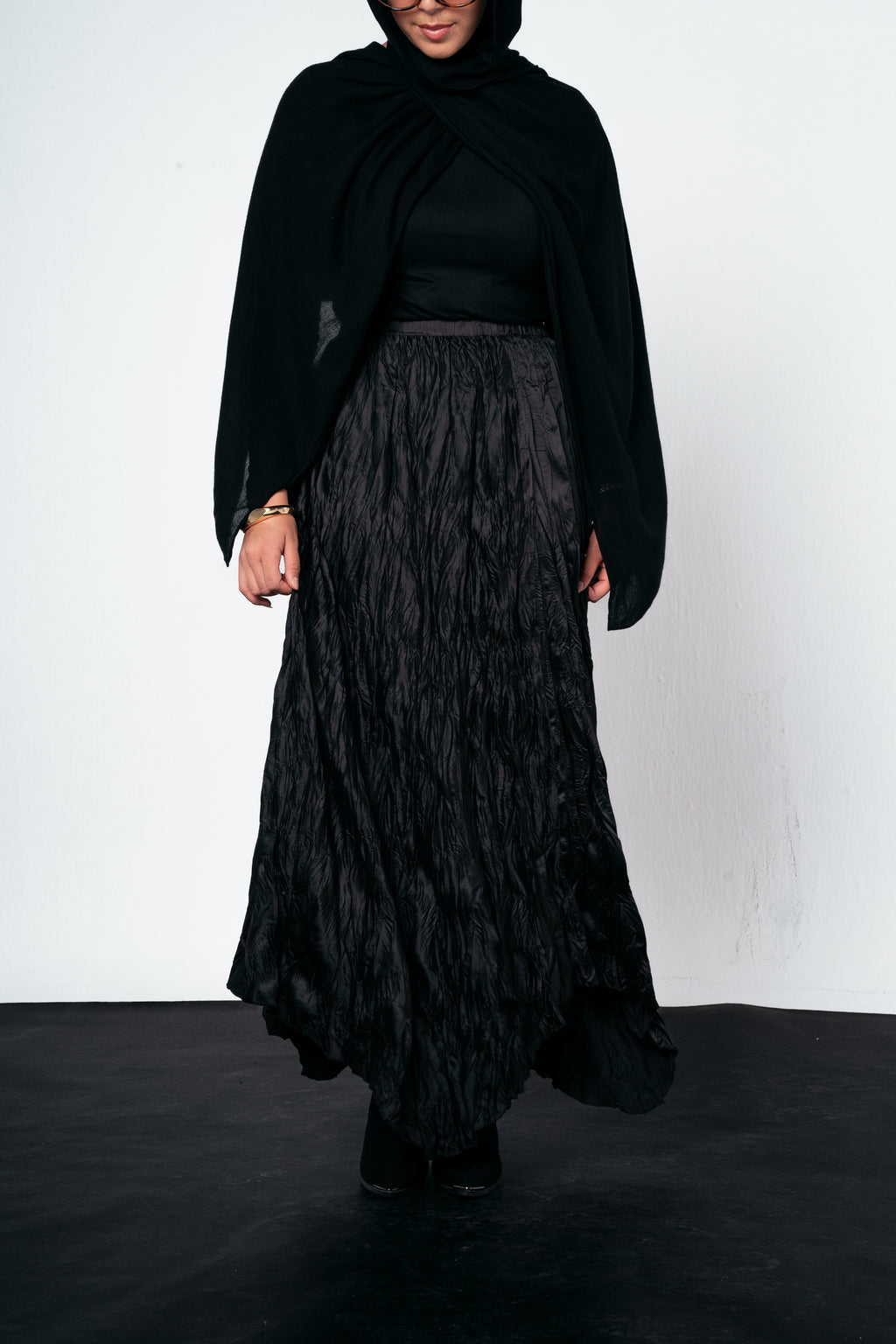 Anne Crushed skirt in Black