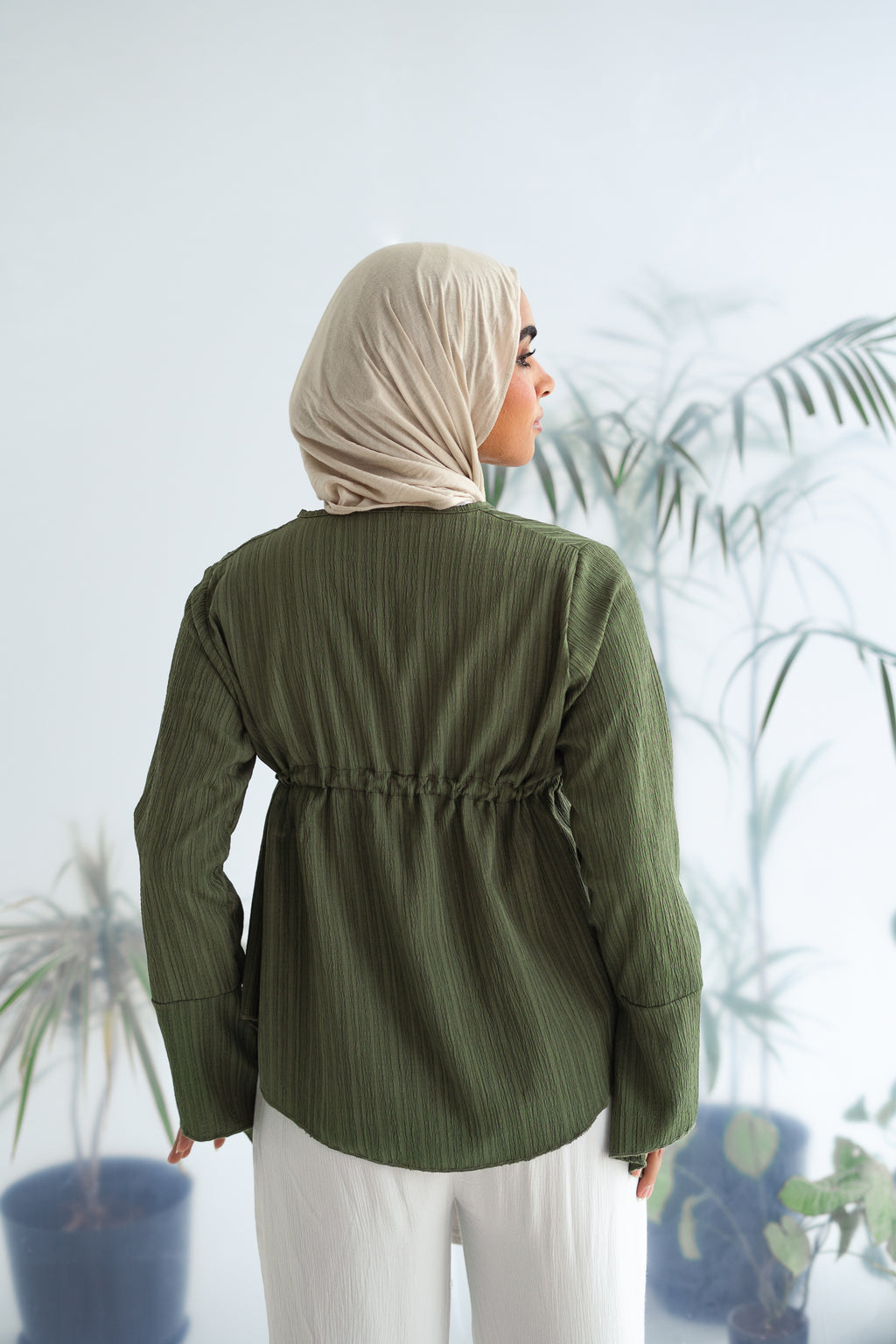 Short celine top in olive