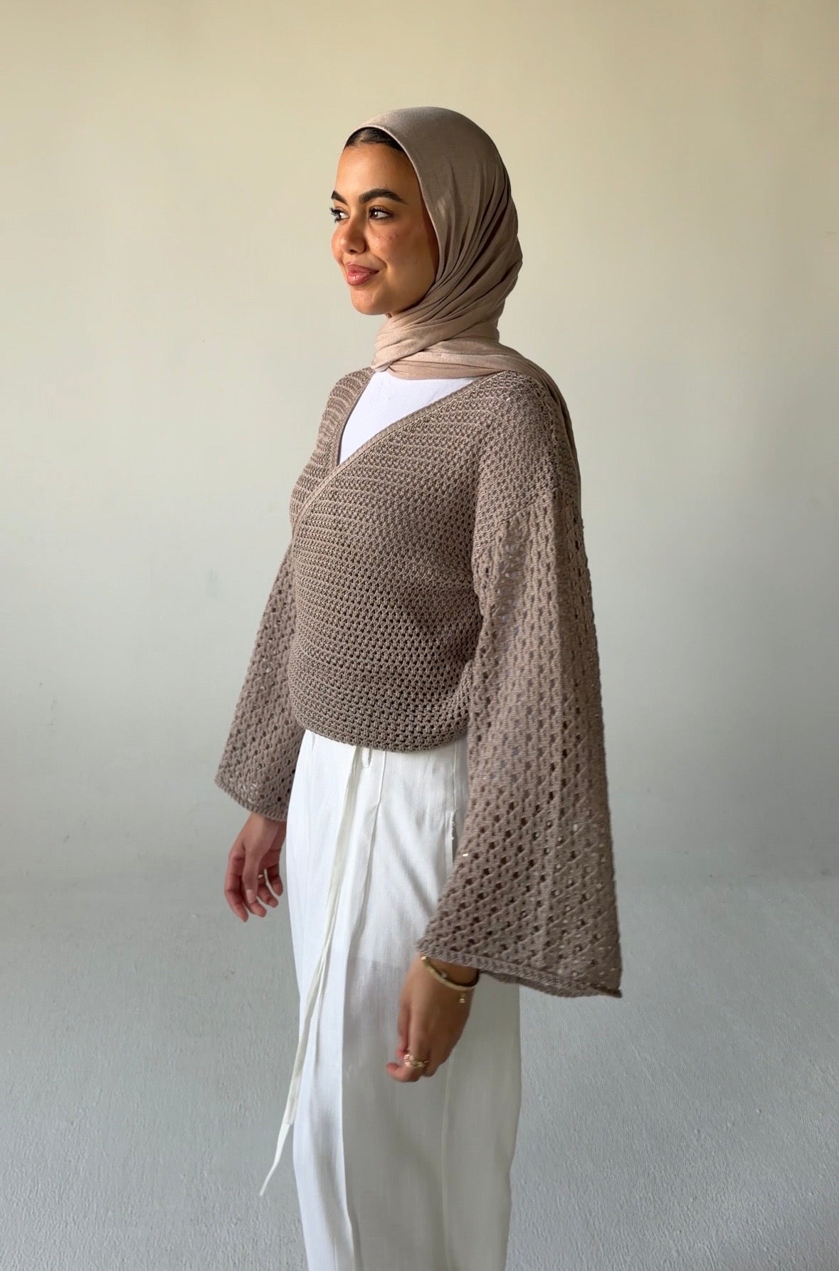 Seashell Wrap Top in Cafe