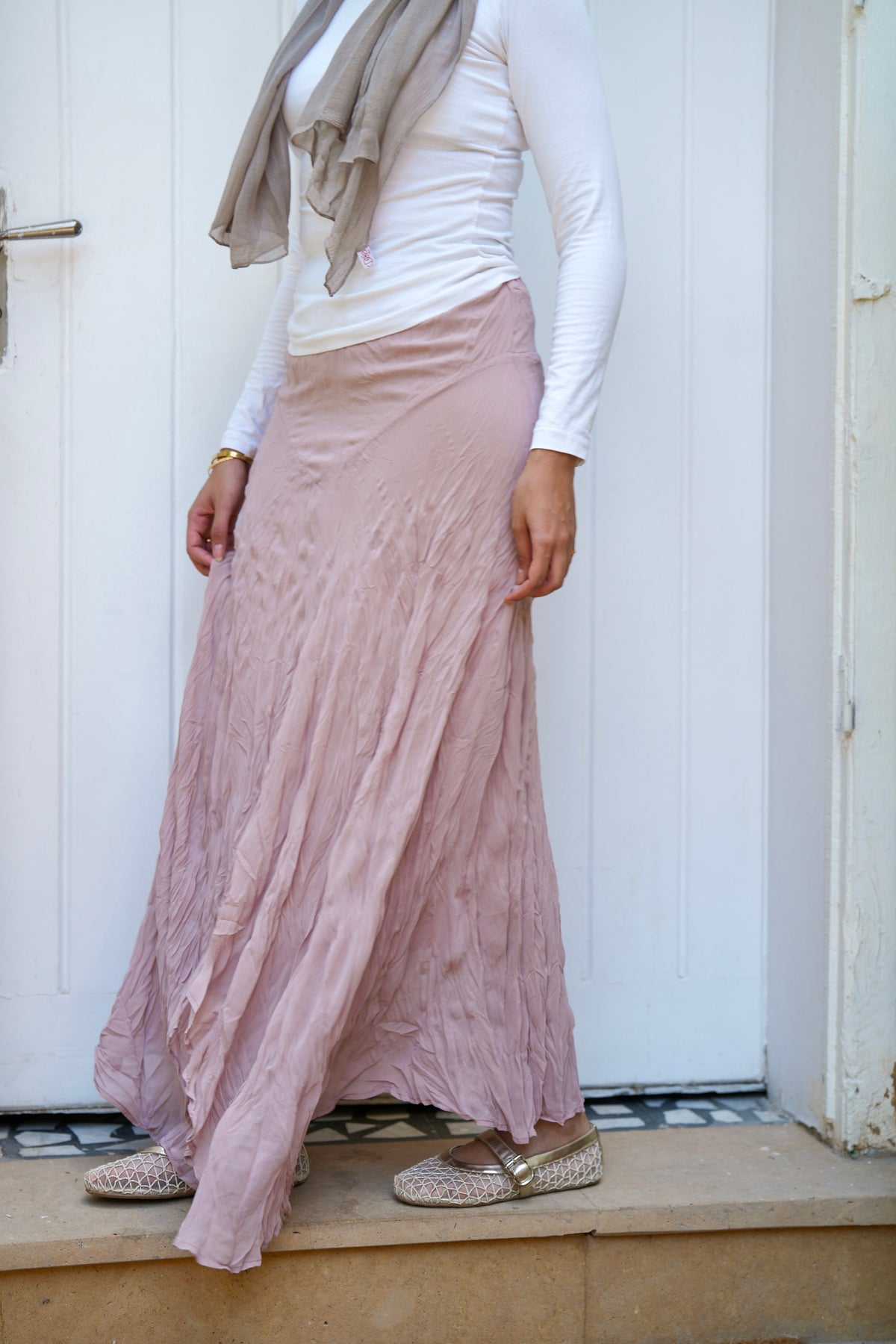 Lilia Crushed Skirt in Dusty Rose