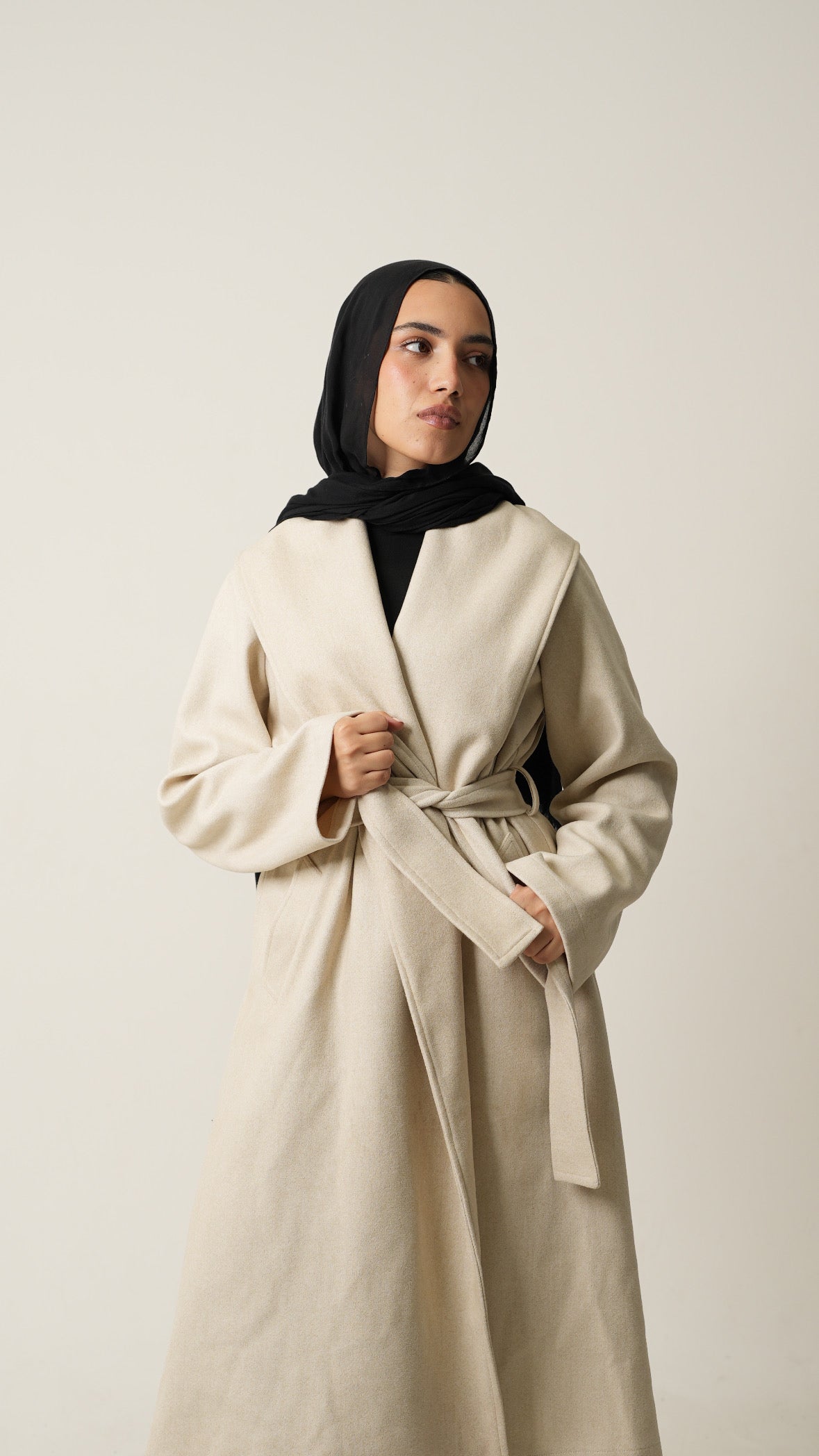 The Round Up Coat in creme