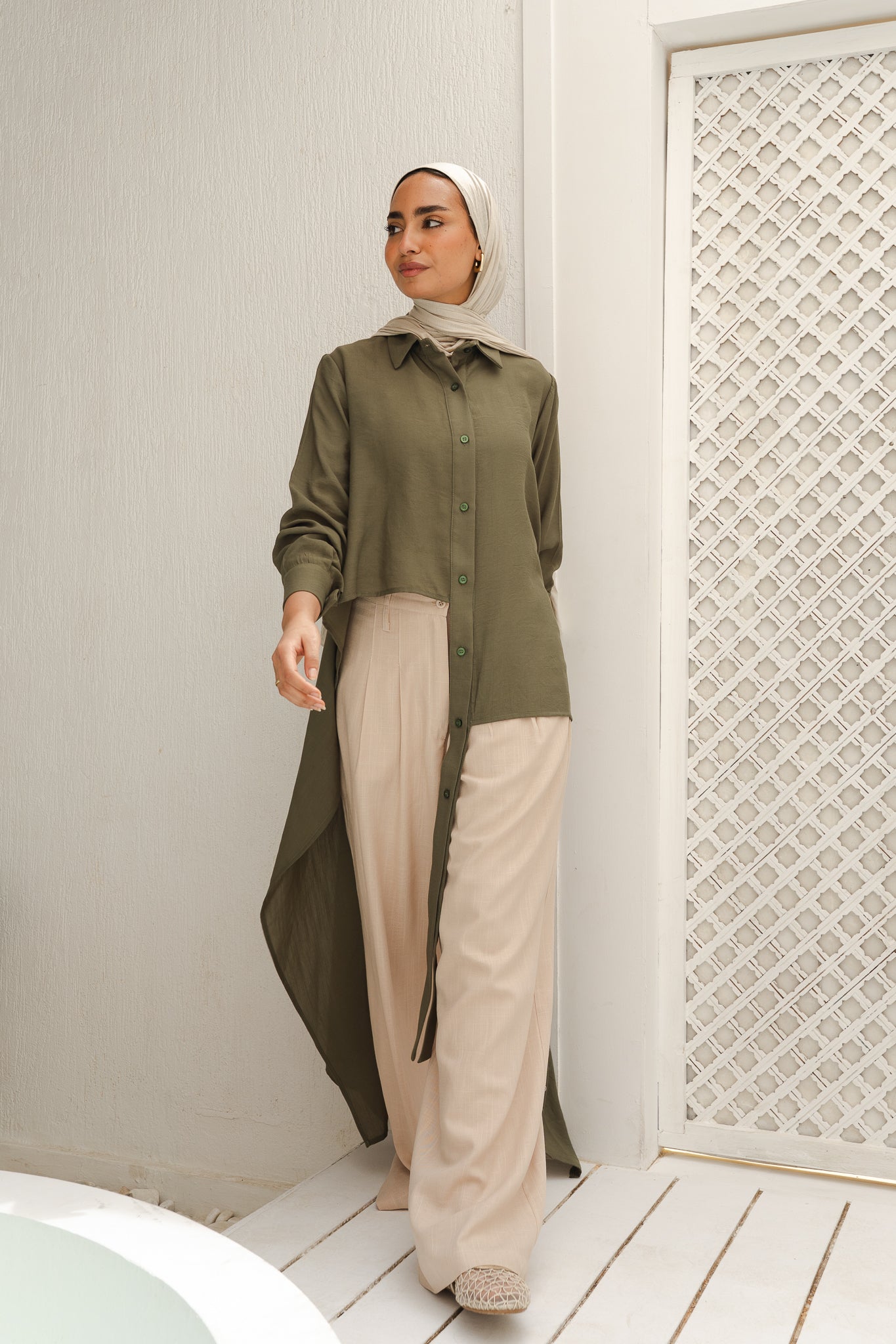 All Around Asymmetric Top in Olive