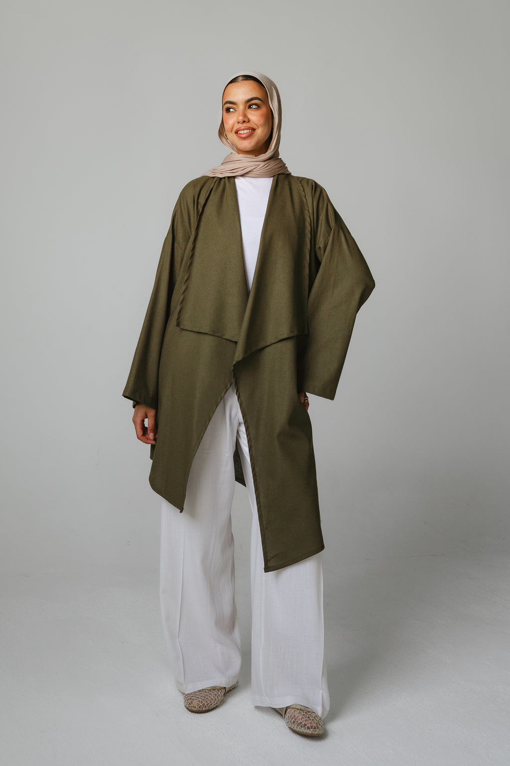Main Bloom Moment Cardigan in Olive