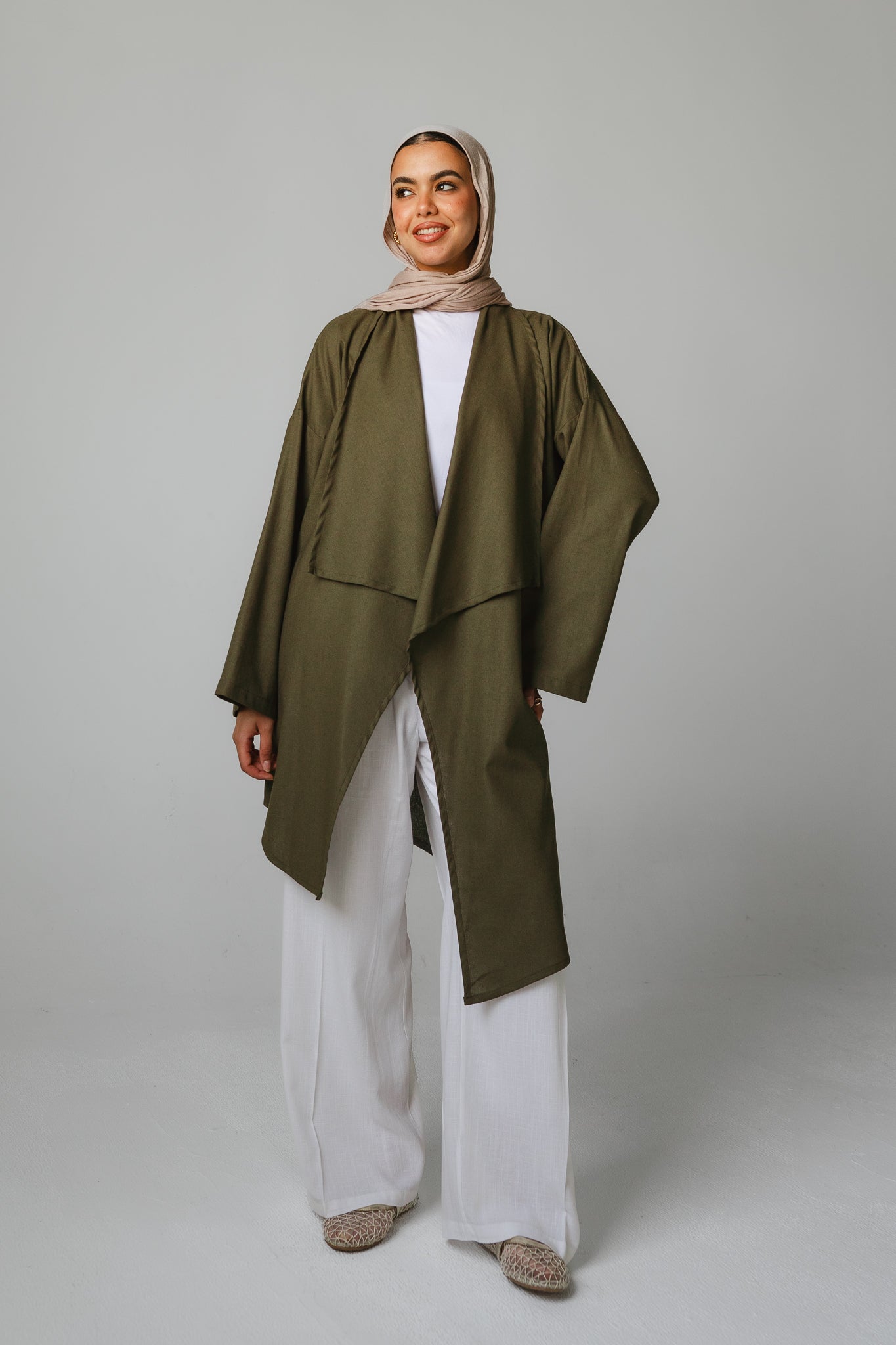 Main Bloom Moment Cardigan in Olive