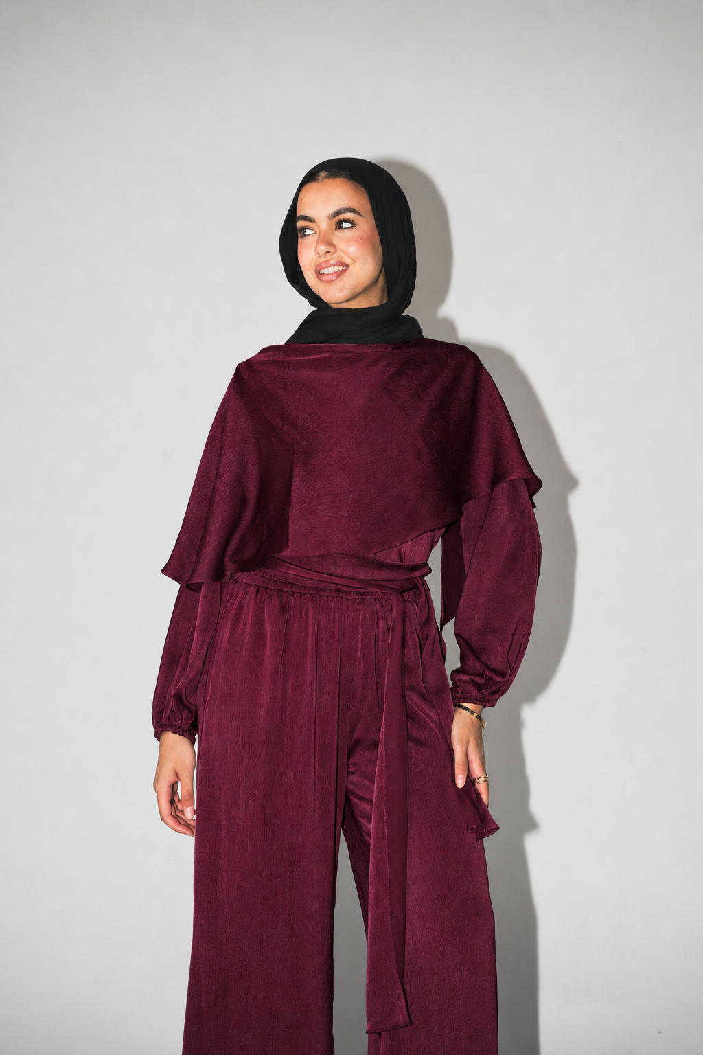 Nayomi Satin Wrap Set in Burgundy