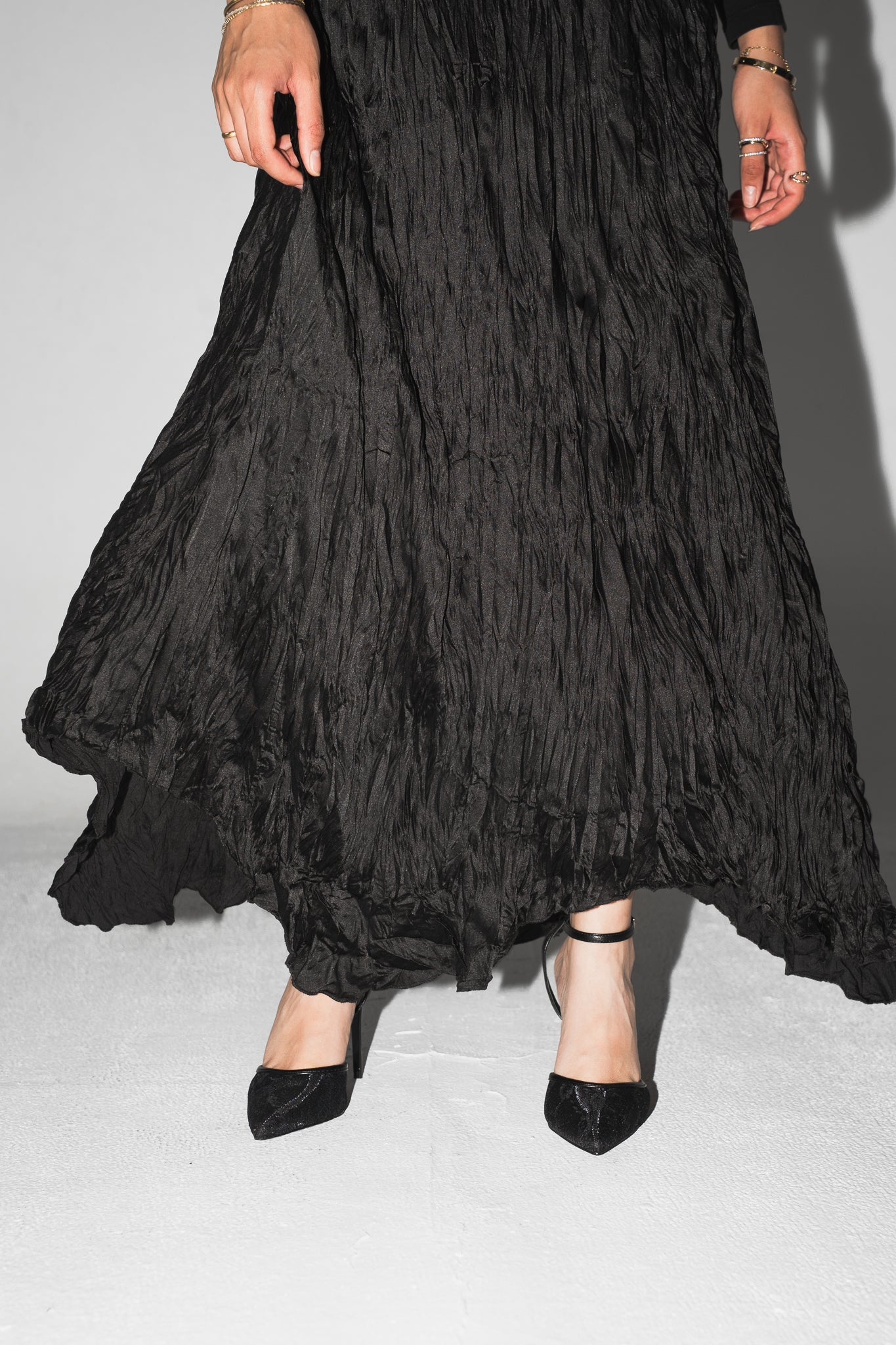 Anne Crushed skirt in Black