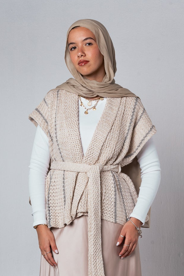 Silver Threads Knit Vest in Off white