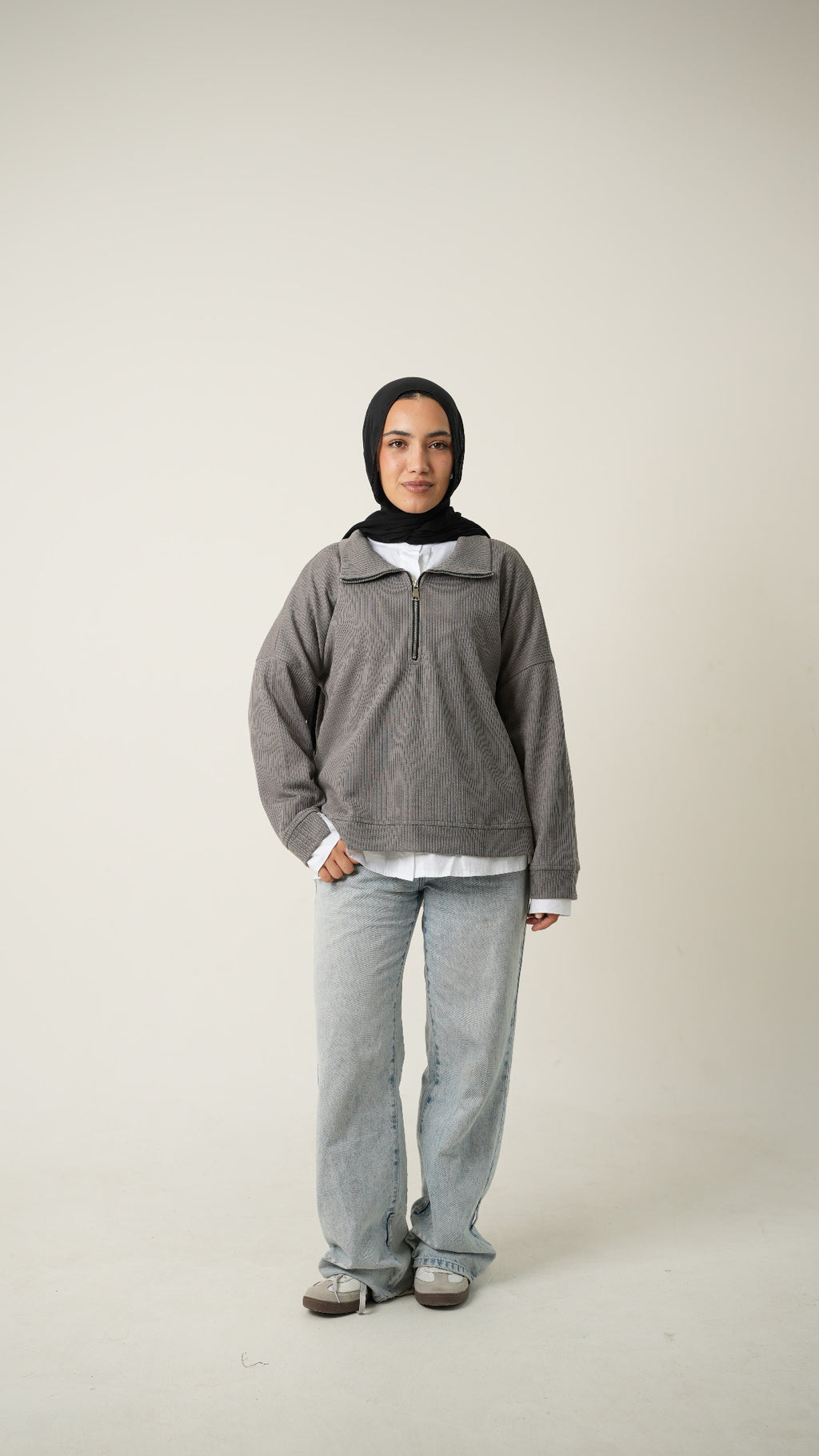 Zip-Up Sweater in Grey