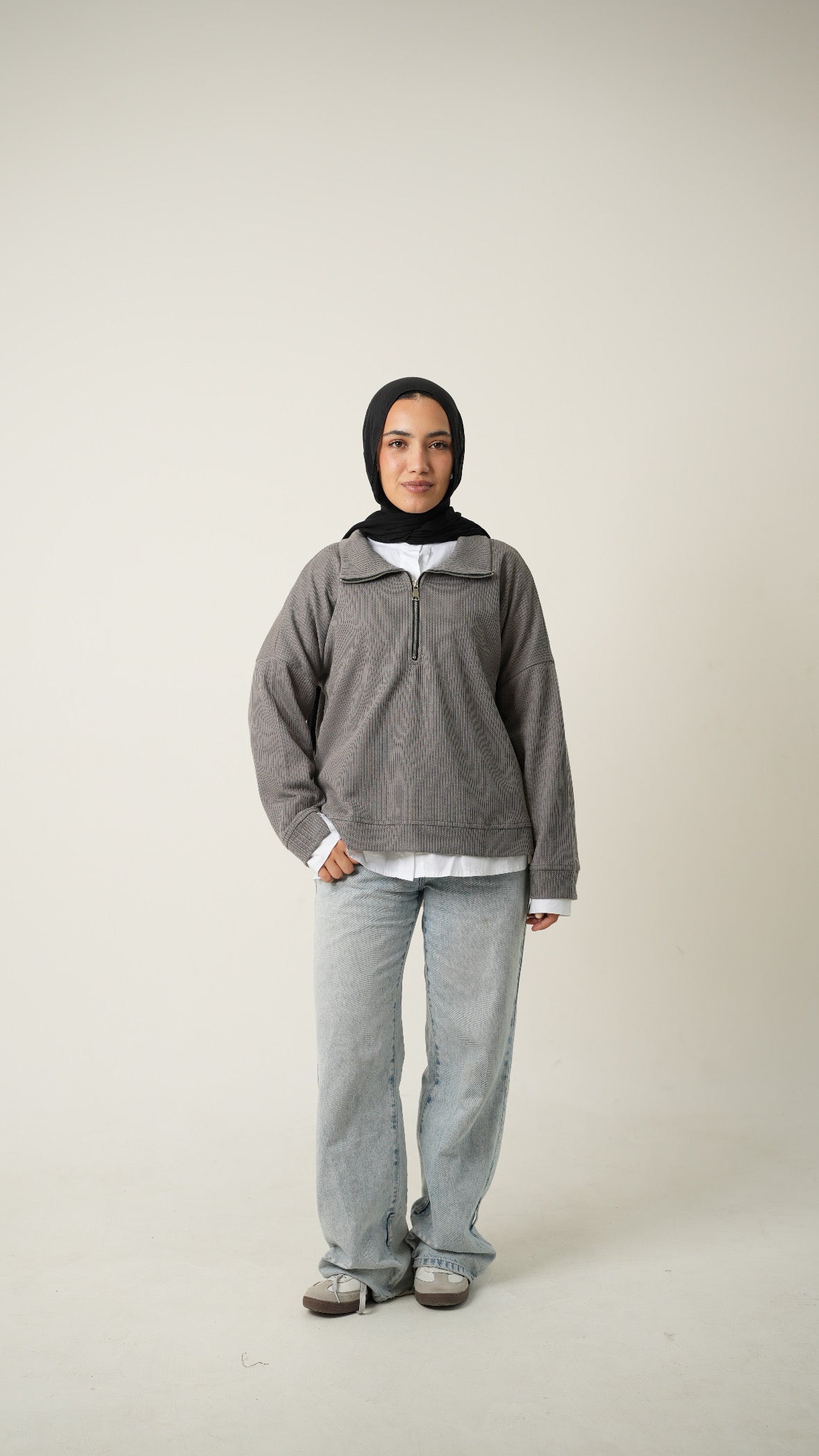 Zip-Up Sweater in Grey