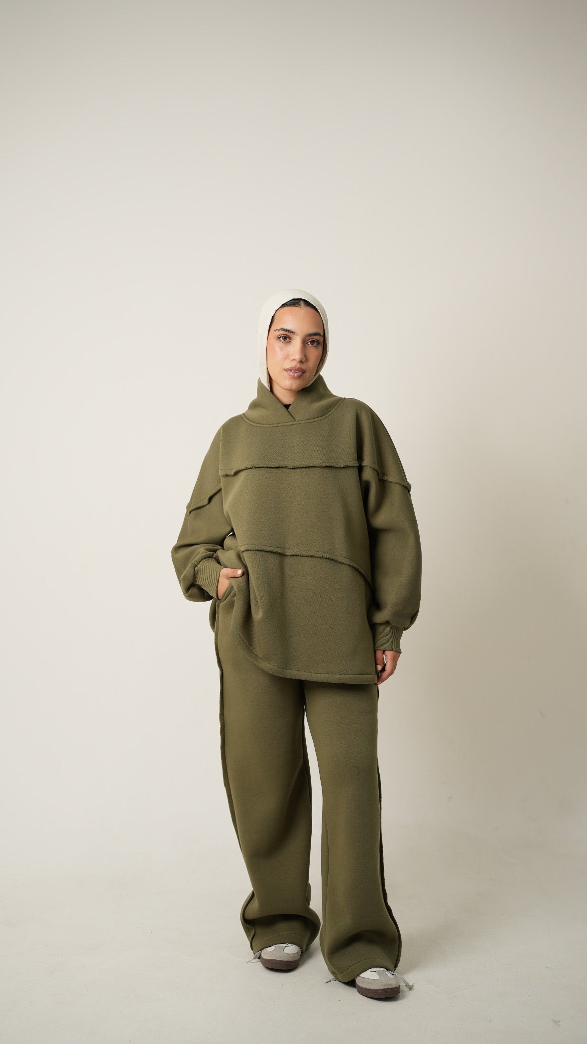 Feel-in Cozy Set in Olive