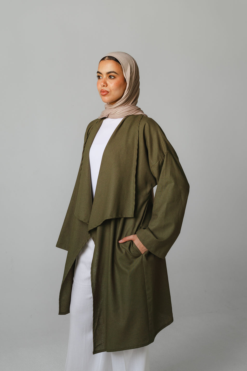 Main Bloom Moment Cardigan in Olive