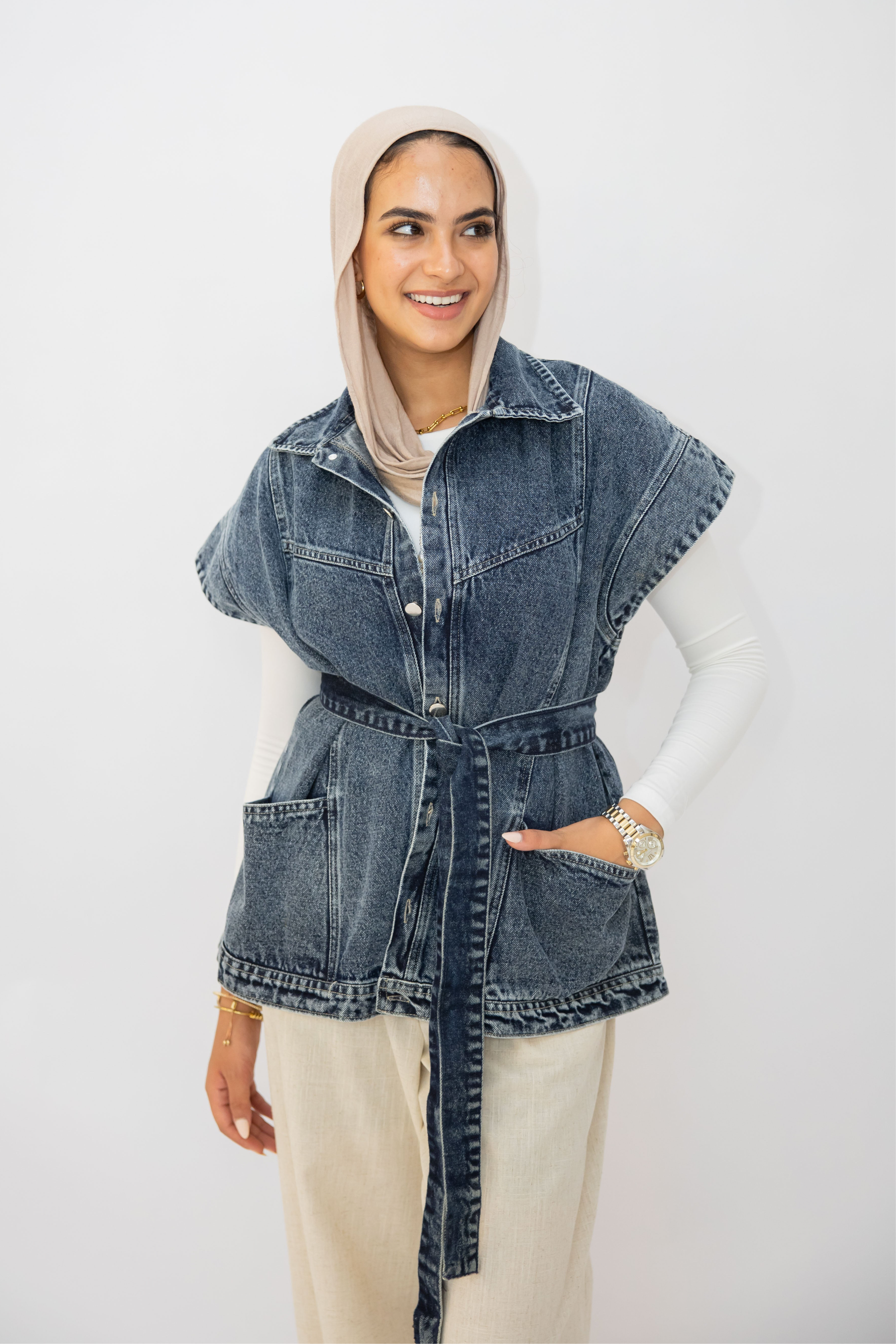 Denim Vest in Dark blue