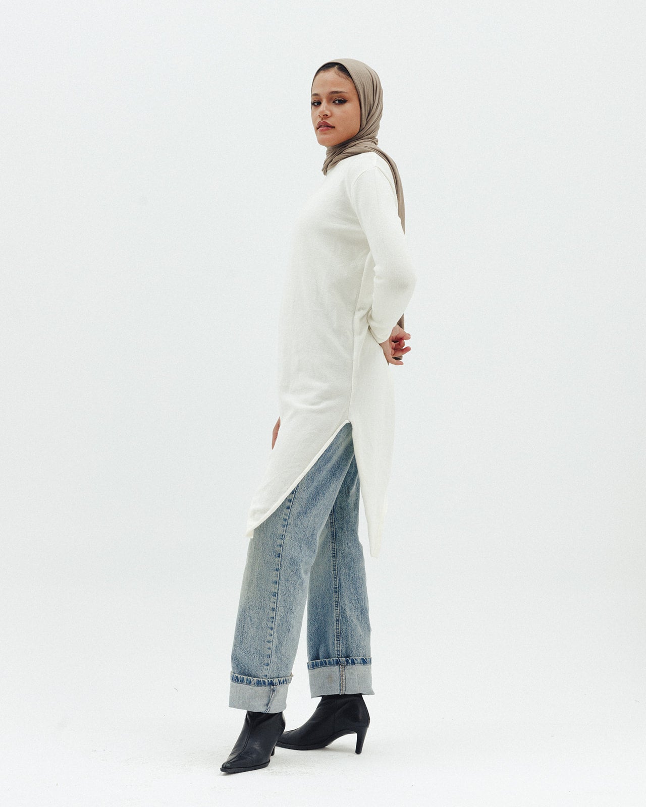 Warm Knit Asymmetrical Top in Off white