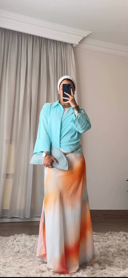 Pastel cloud cropped shirt in Aqua