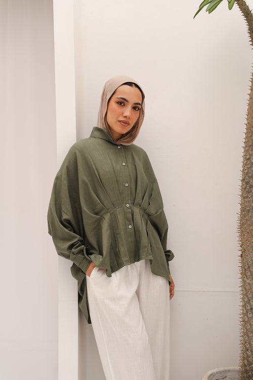 Airy Waves Linen Top in Olive