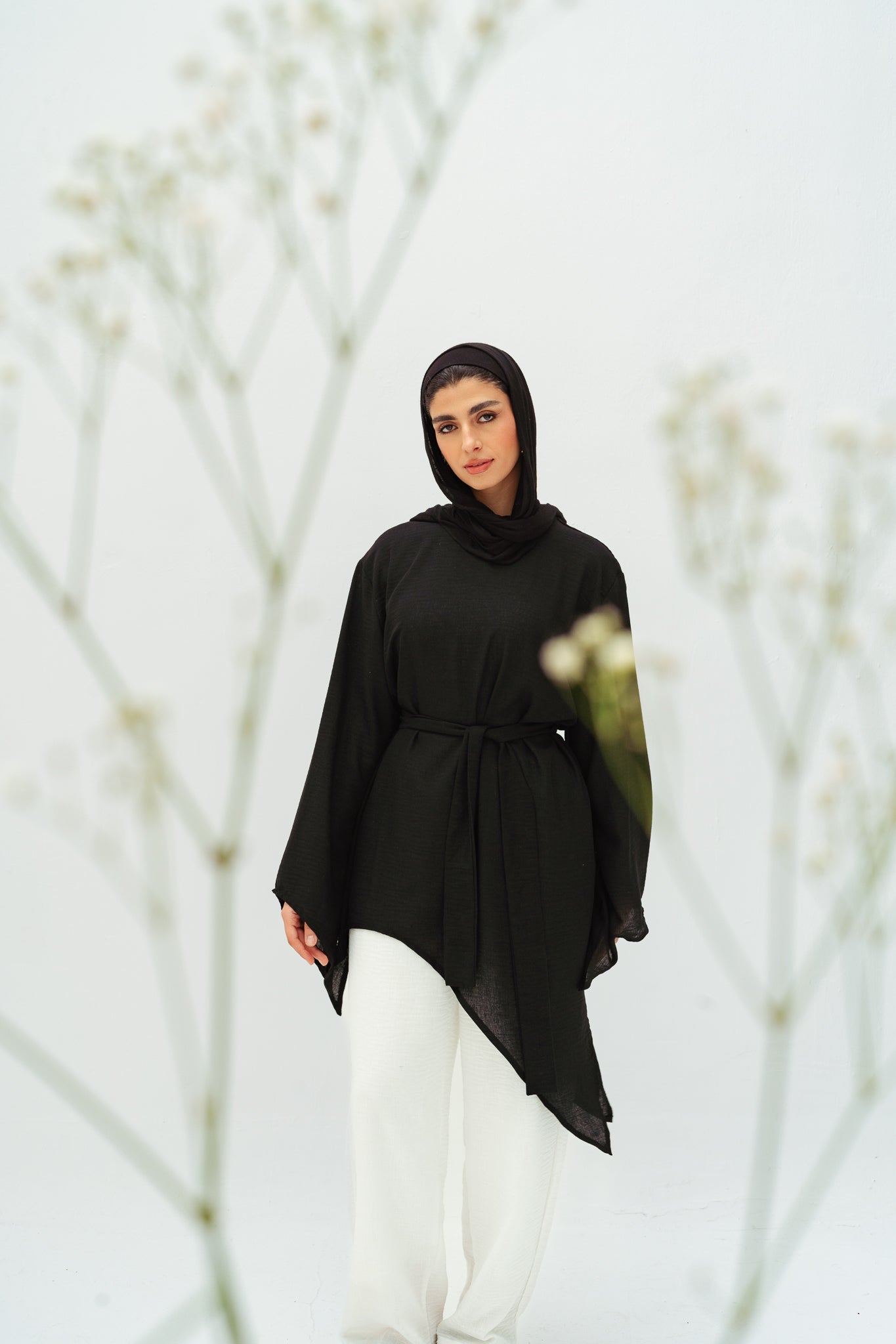 Ella asymmetric top in Black