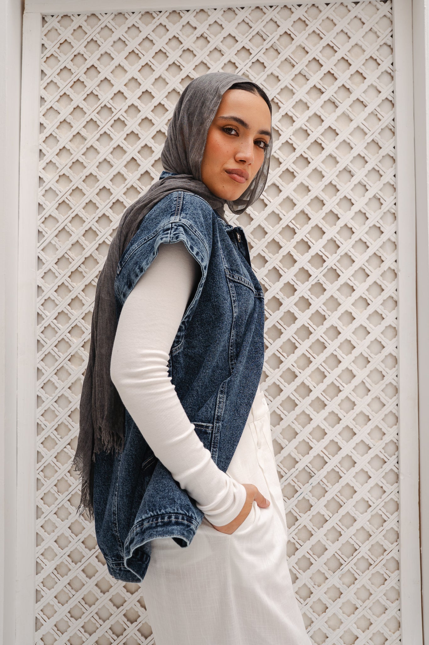 Denim Vest in Dark blue