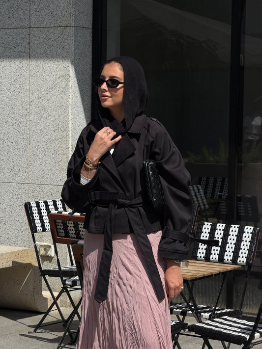 Cropped trench coat in Black