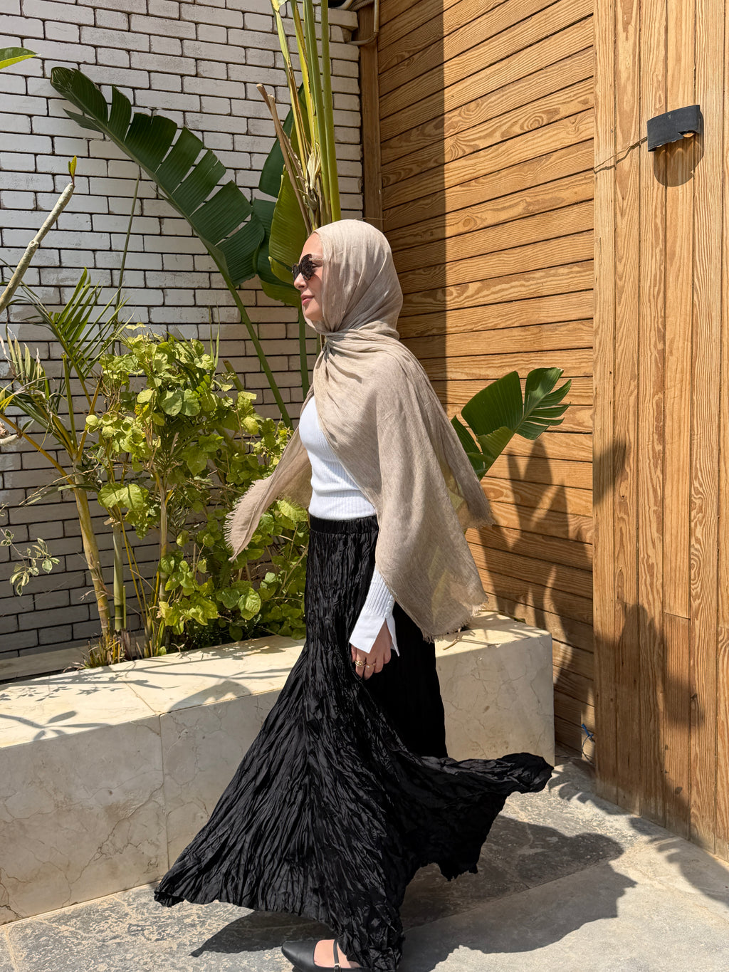 Anne Crushed skirt in Black