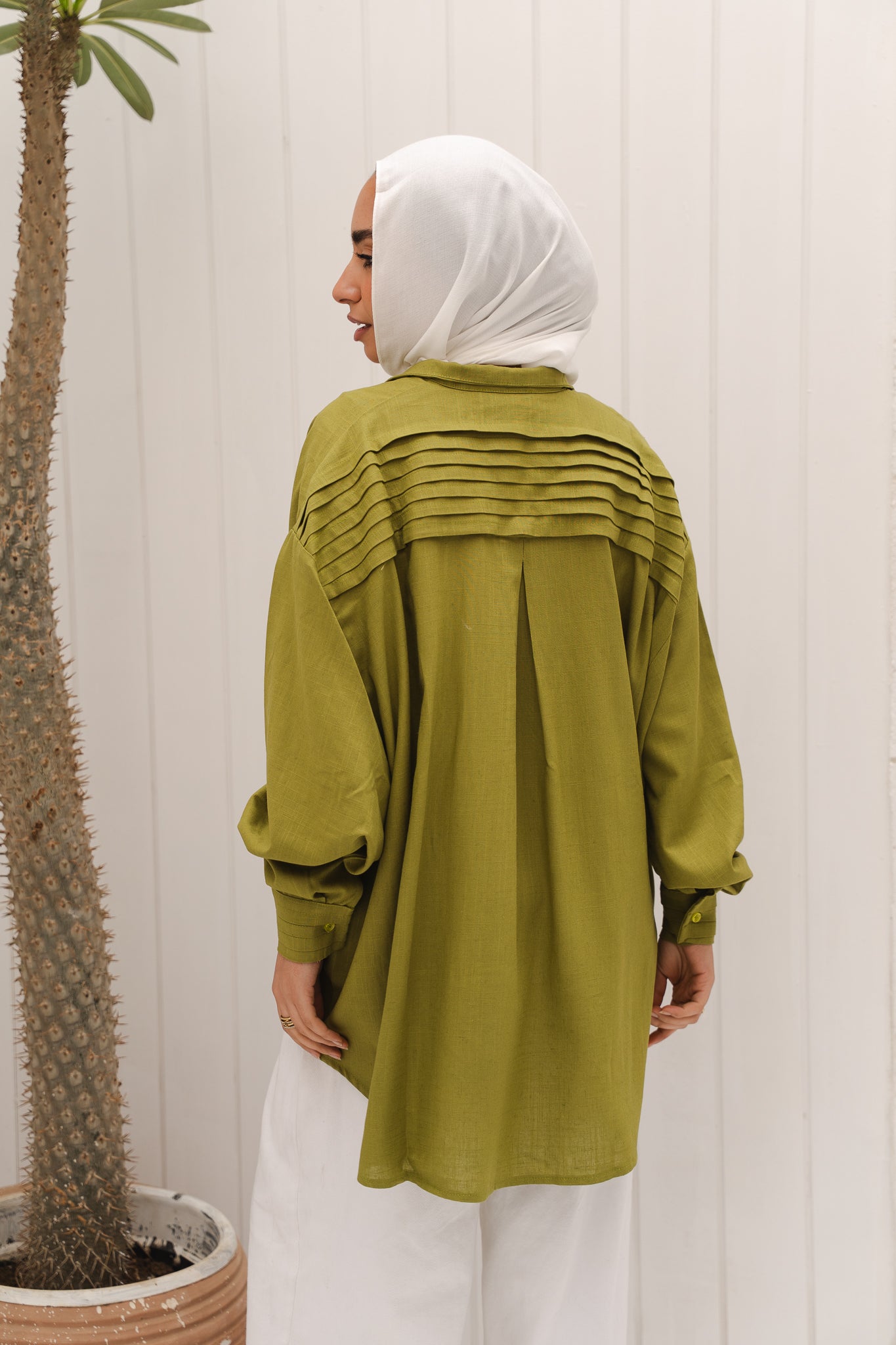 PRE-ORDER Airy Waves Linen Top in Lime