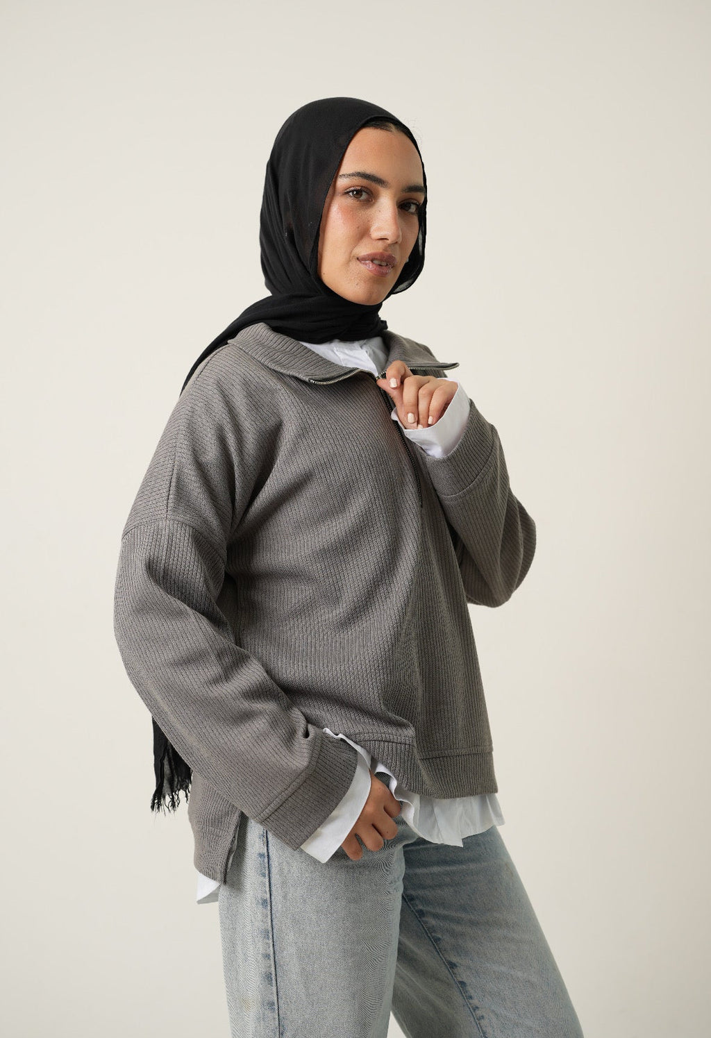 Zip-Up Sweater in Grey