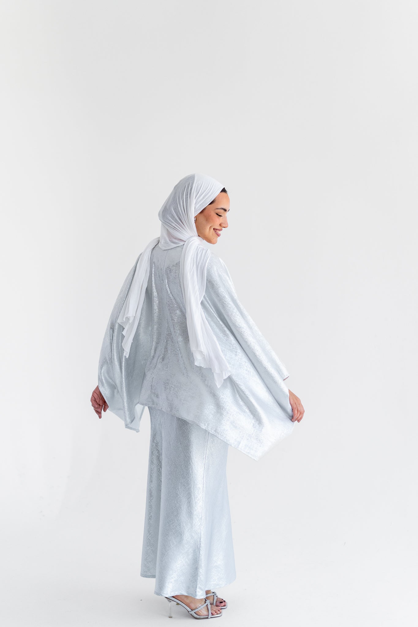 NAYLA SET in Silver White