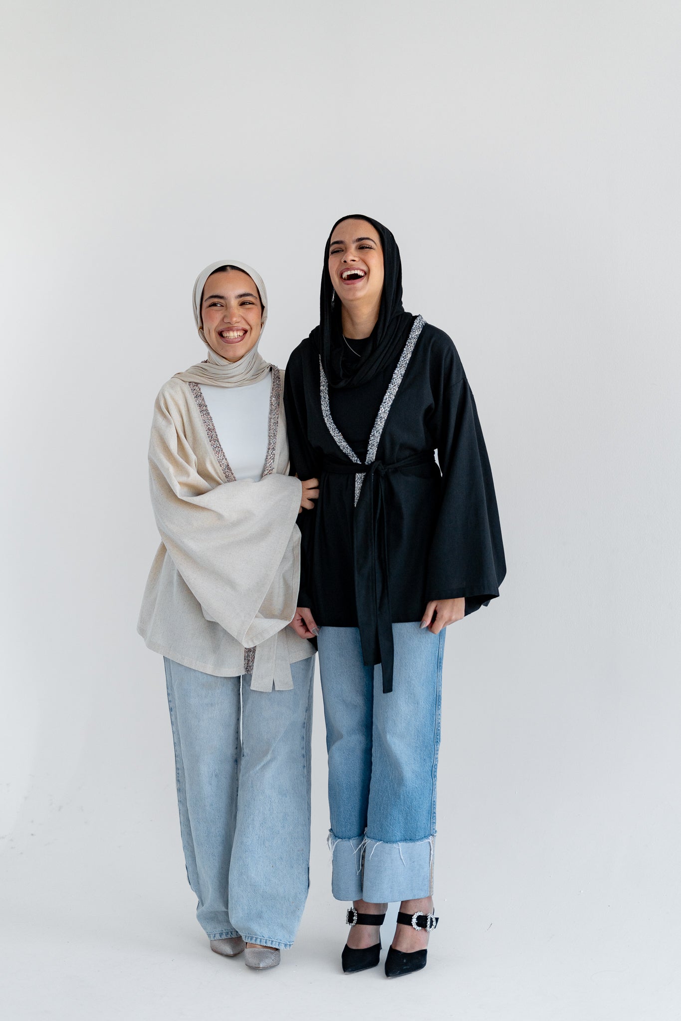 ALIRA Linen kimono in Black