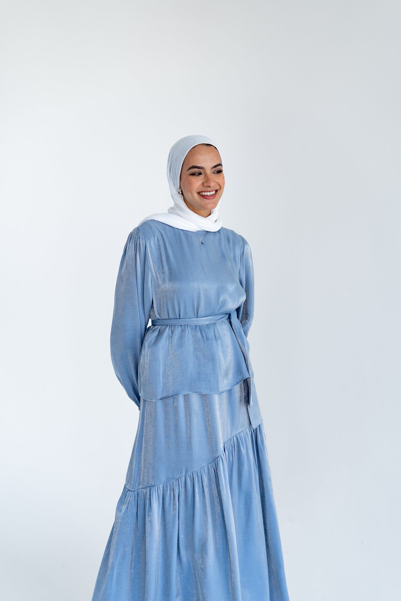 Isla Set in Silver Blue