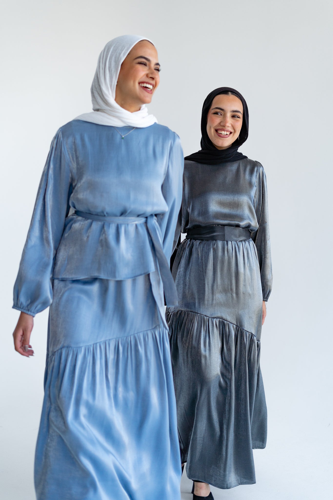 Isla Set in Silver Blue
