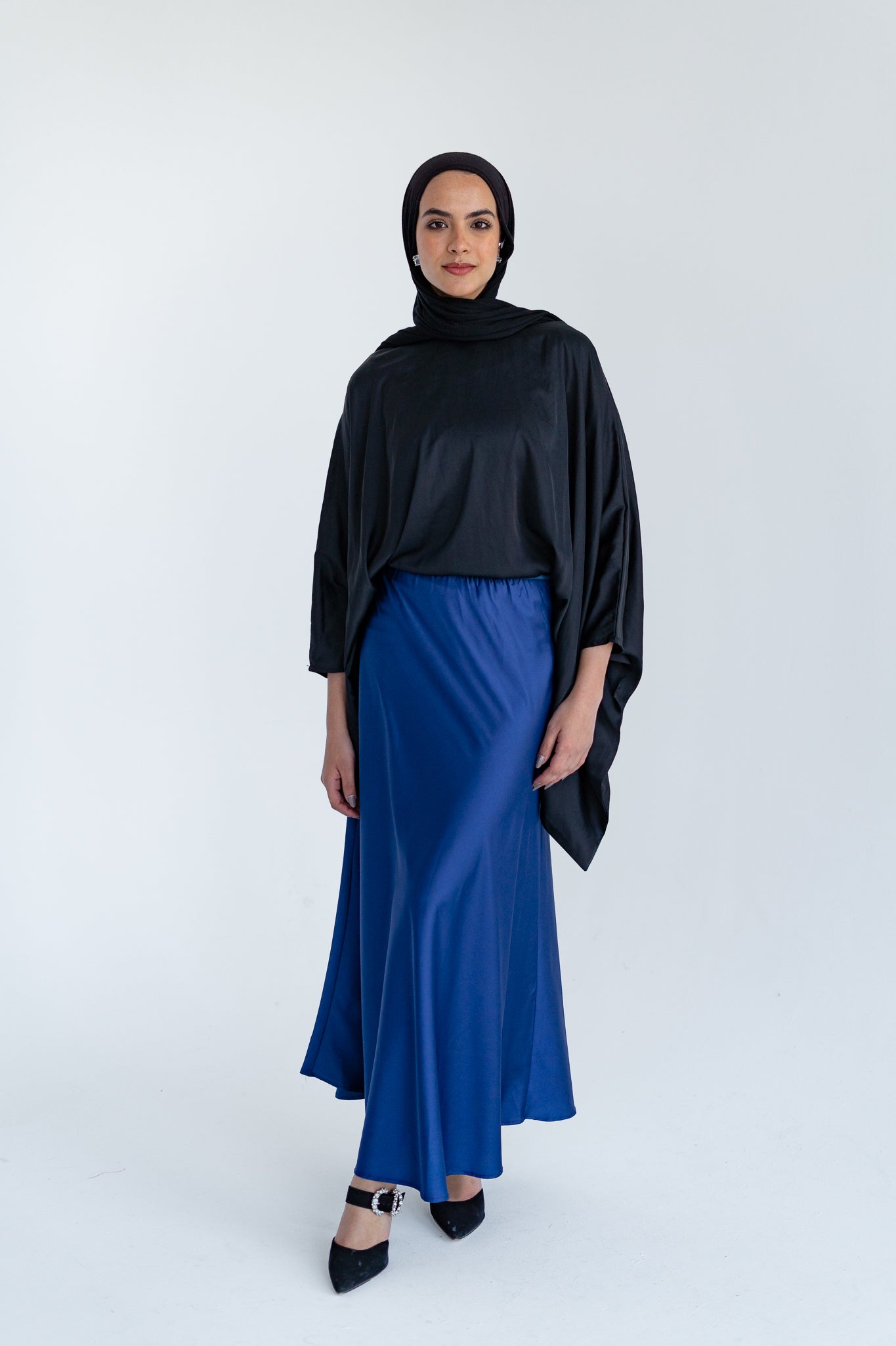 Satin skirt in navy