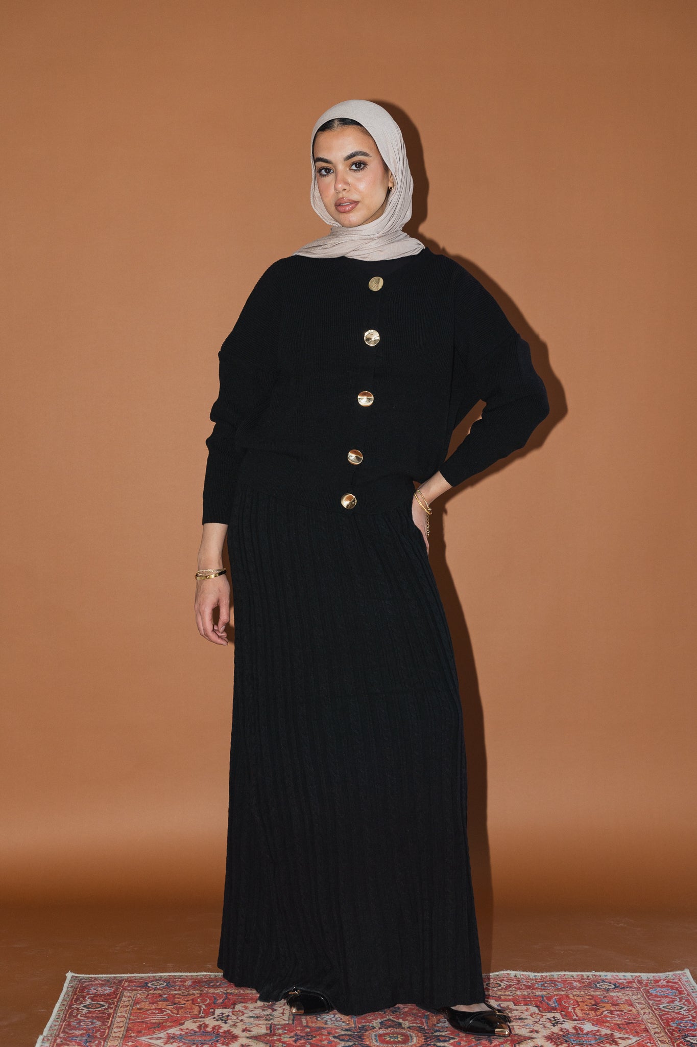 Gold Buttons Knit Crop Cardigan in Black