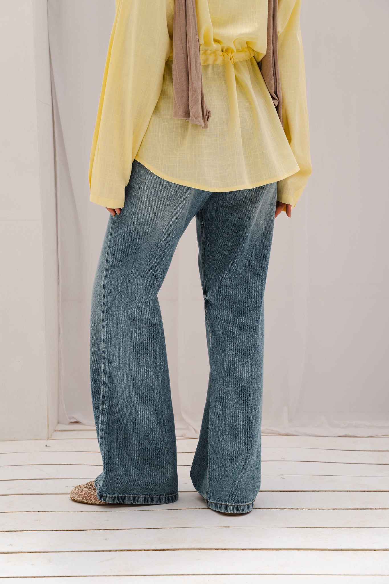 Daily Fit Denim Pants in Mid Blue