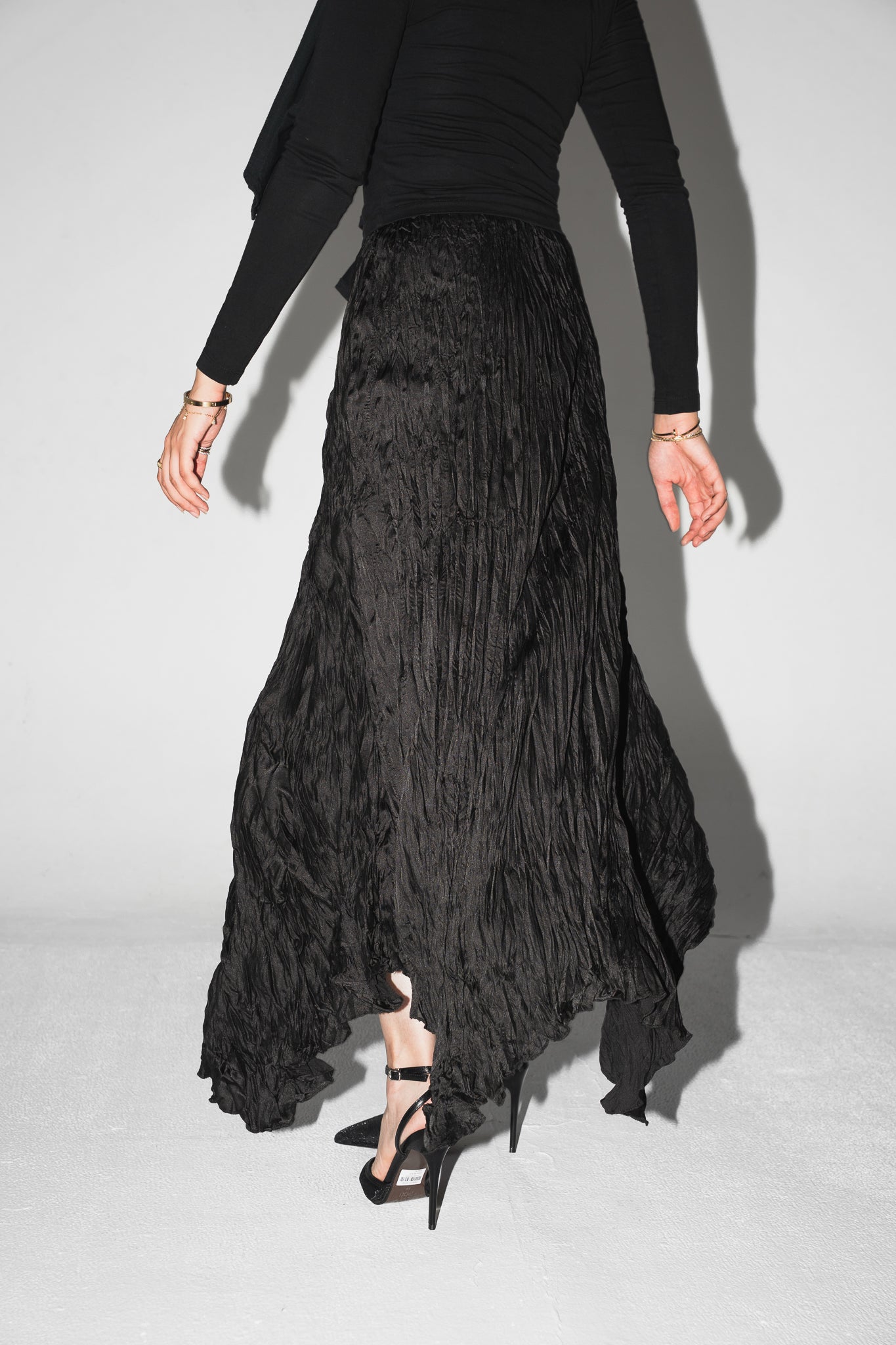 Anne Crushed skirt in Black