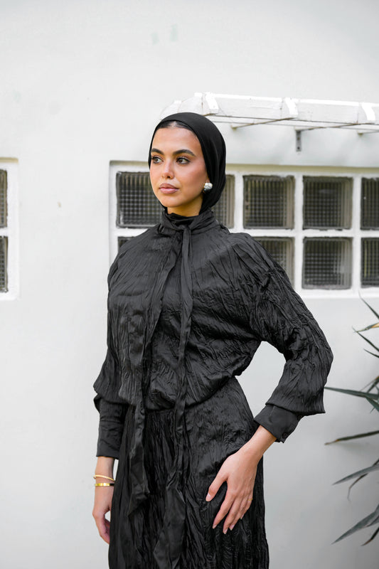 The Anne Top in Black