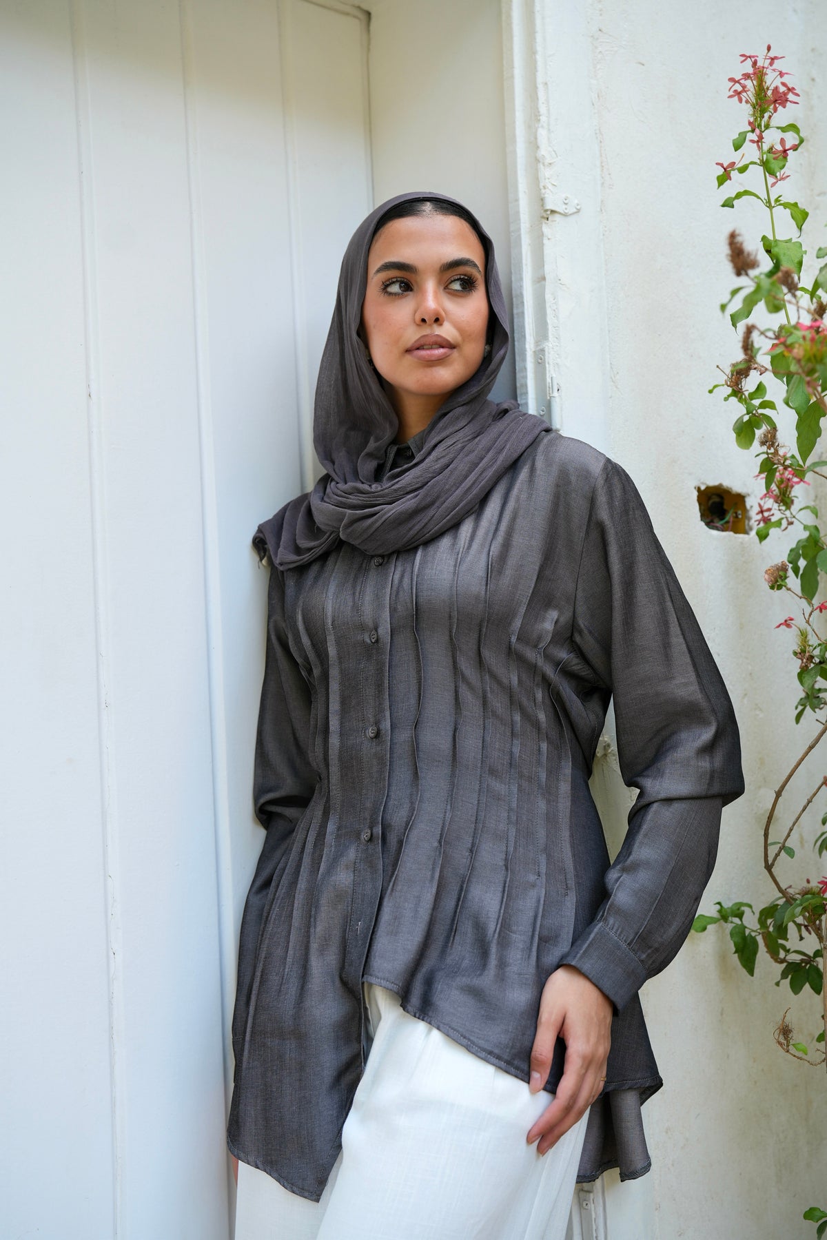 Dreamy Folds Shirt in Charcoal