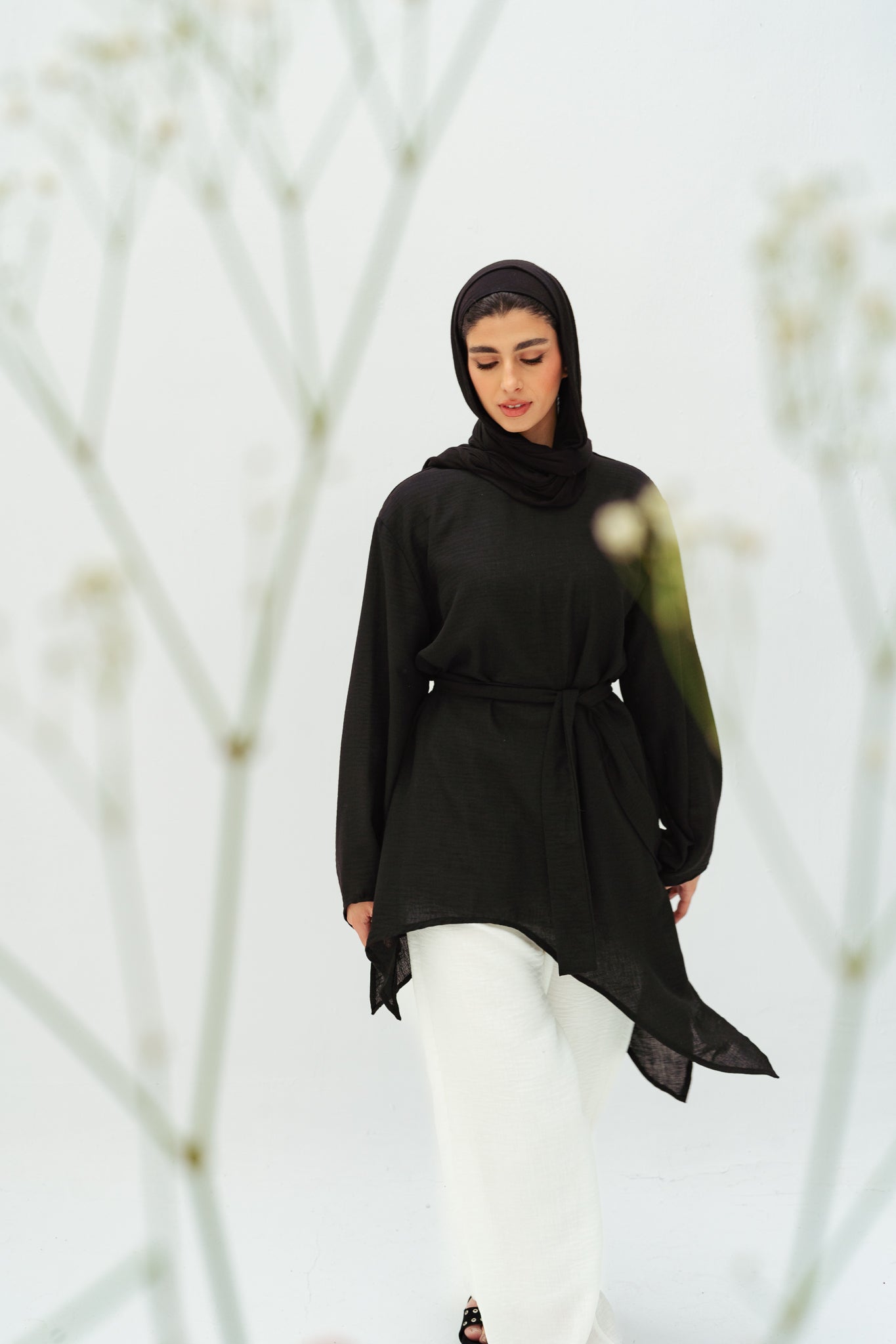 Ella asymmetric top in Black