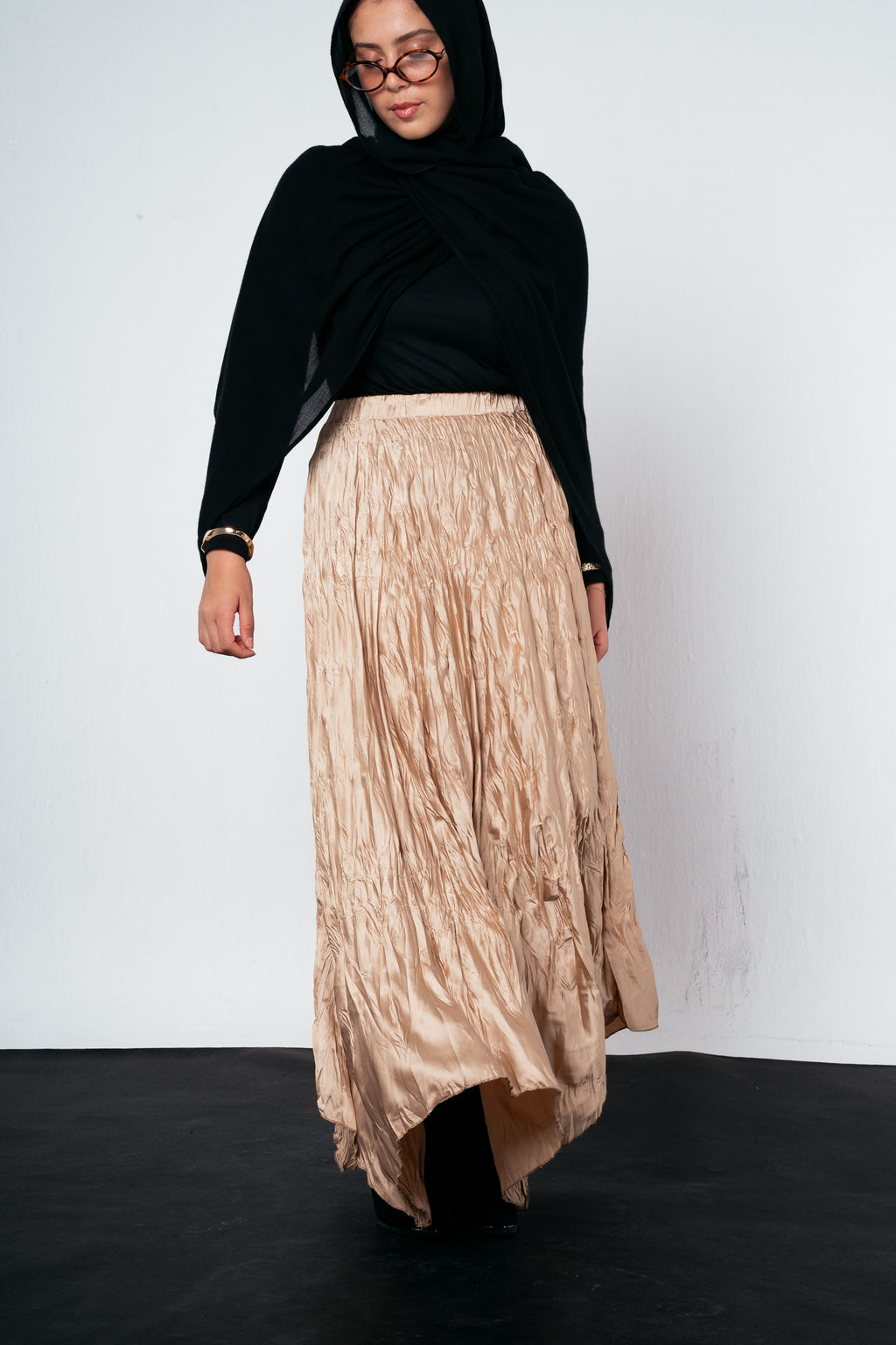 Anne Crushed skirt in Golden beige