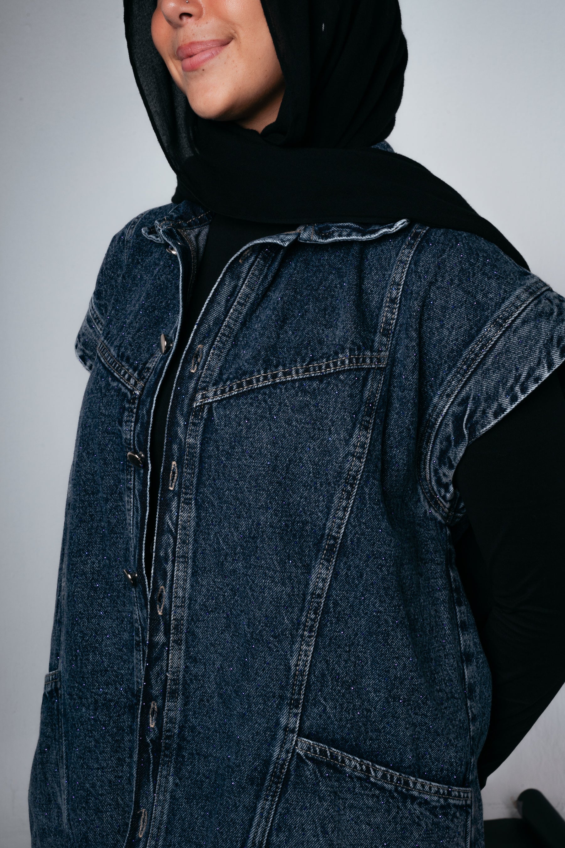 STUDDED Denim Vest in Dark blue