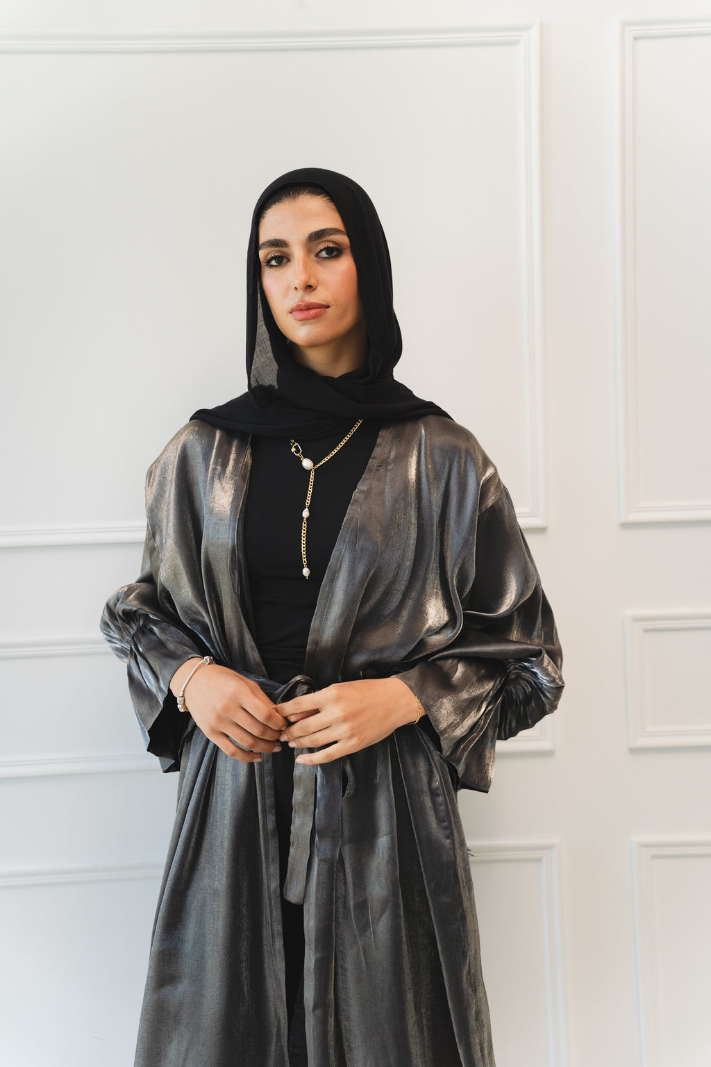Layal shimmery kimono in Silver